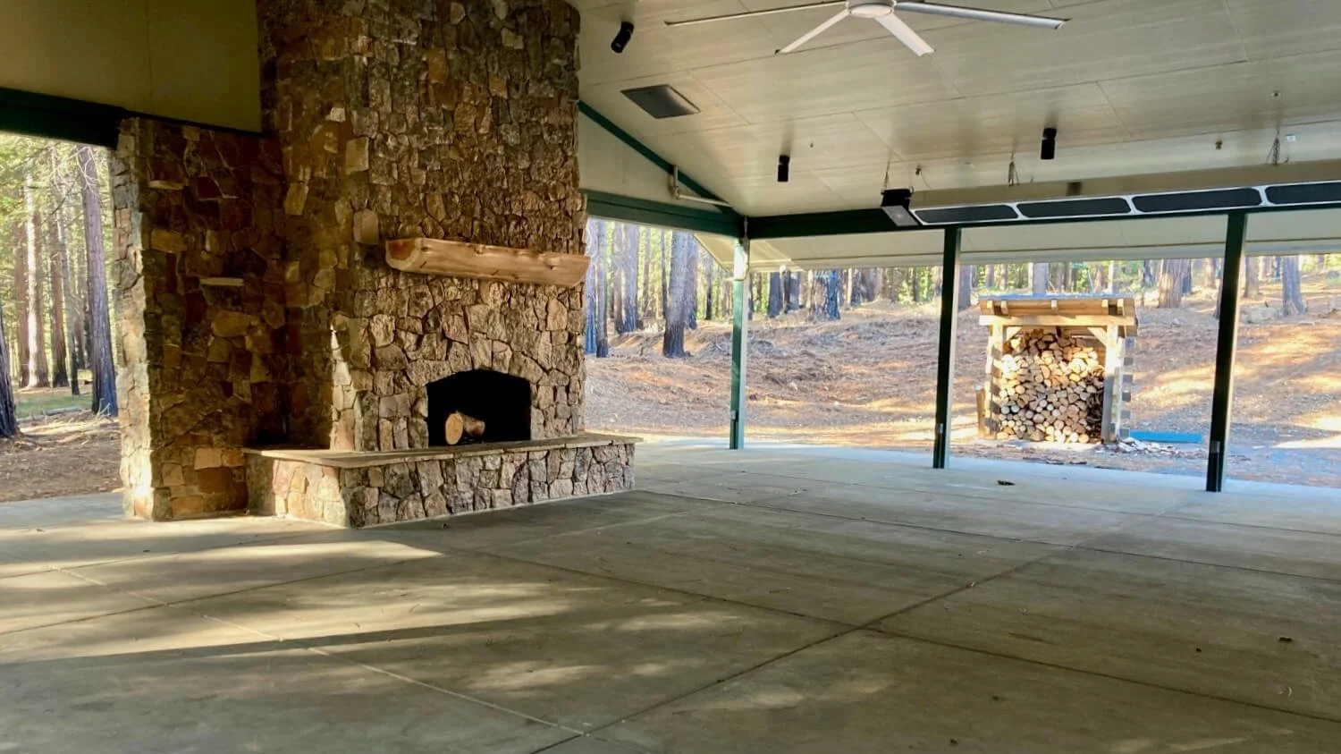 Leoni+Meadows+Camp+Retreat+Ponderosa+Patio+2+Fireplace.jpg
