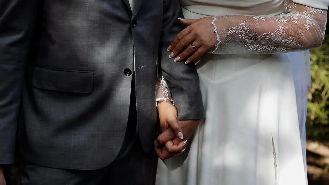 Some of my favourite frames 🎞️ from Char &amp; Alan&rsquo;s country wedding last weekend 🫠