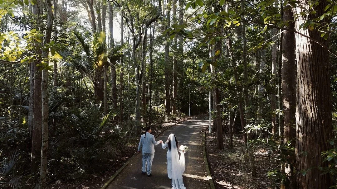 Some favourite stills from Juliett &amp; Tali&rsquo;s wedding 🎞️

Video stills give such a different energy to professional photos &amp; content; showing your day through a different lens. A bit cinema and cool. I love it!

I have to say &ndash; it&