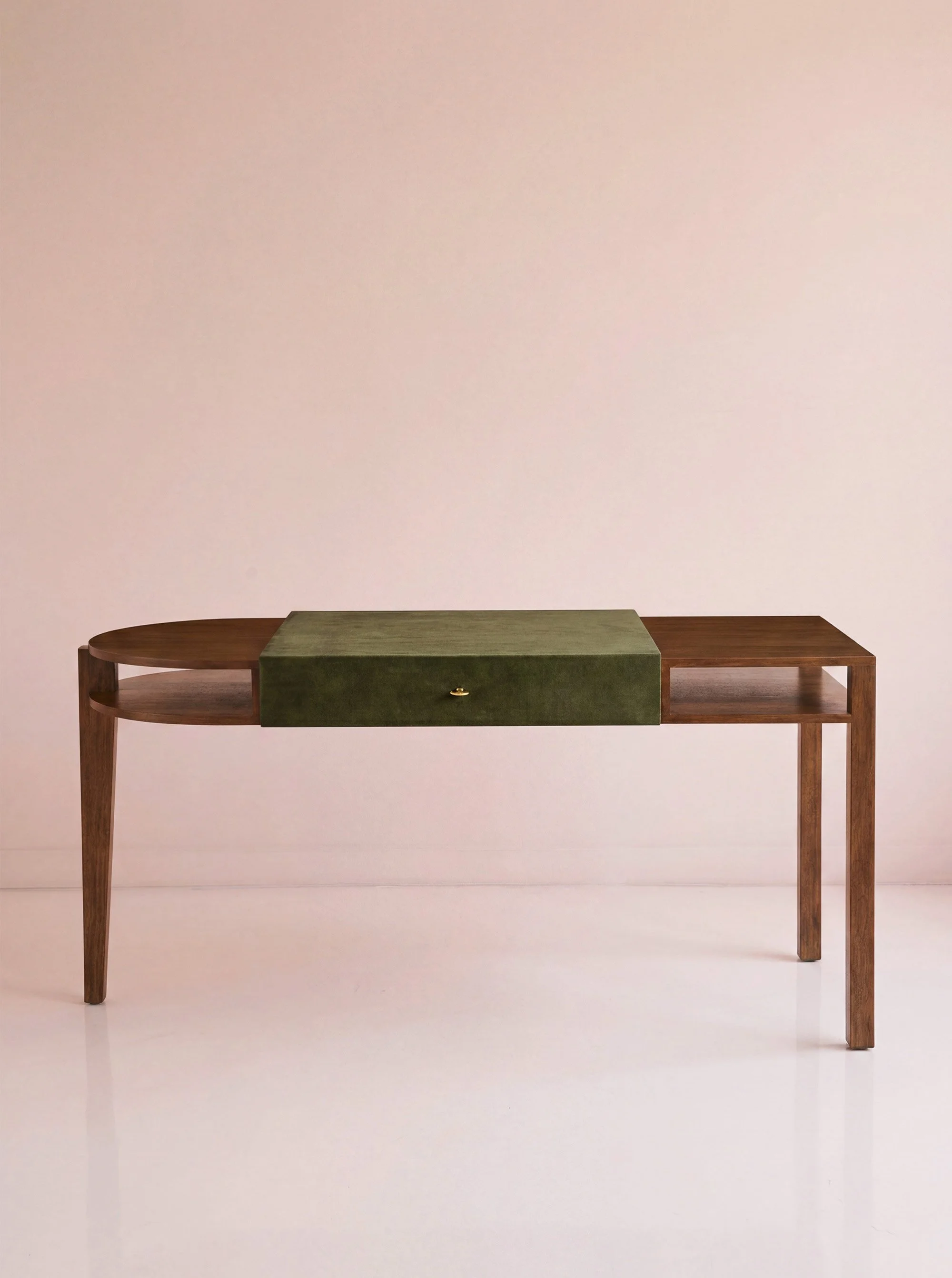 DANTE Desk — Natasha Baradaran