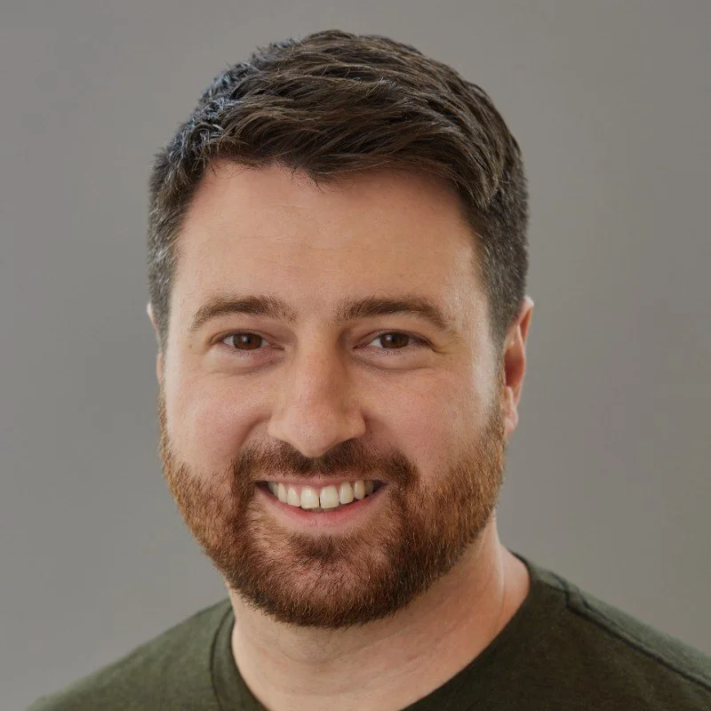 Zach Kahane Headshot.jpeg