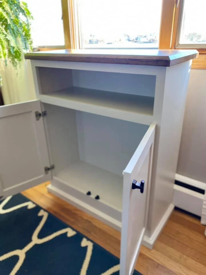 SmallCabinet_3.jpg