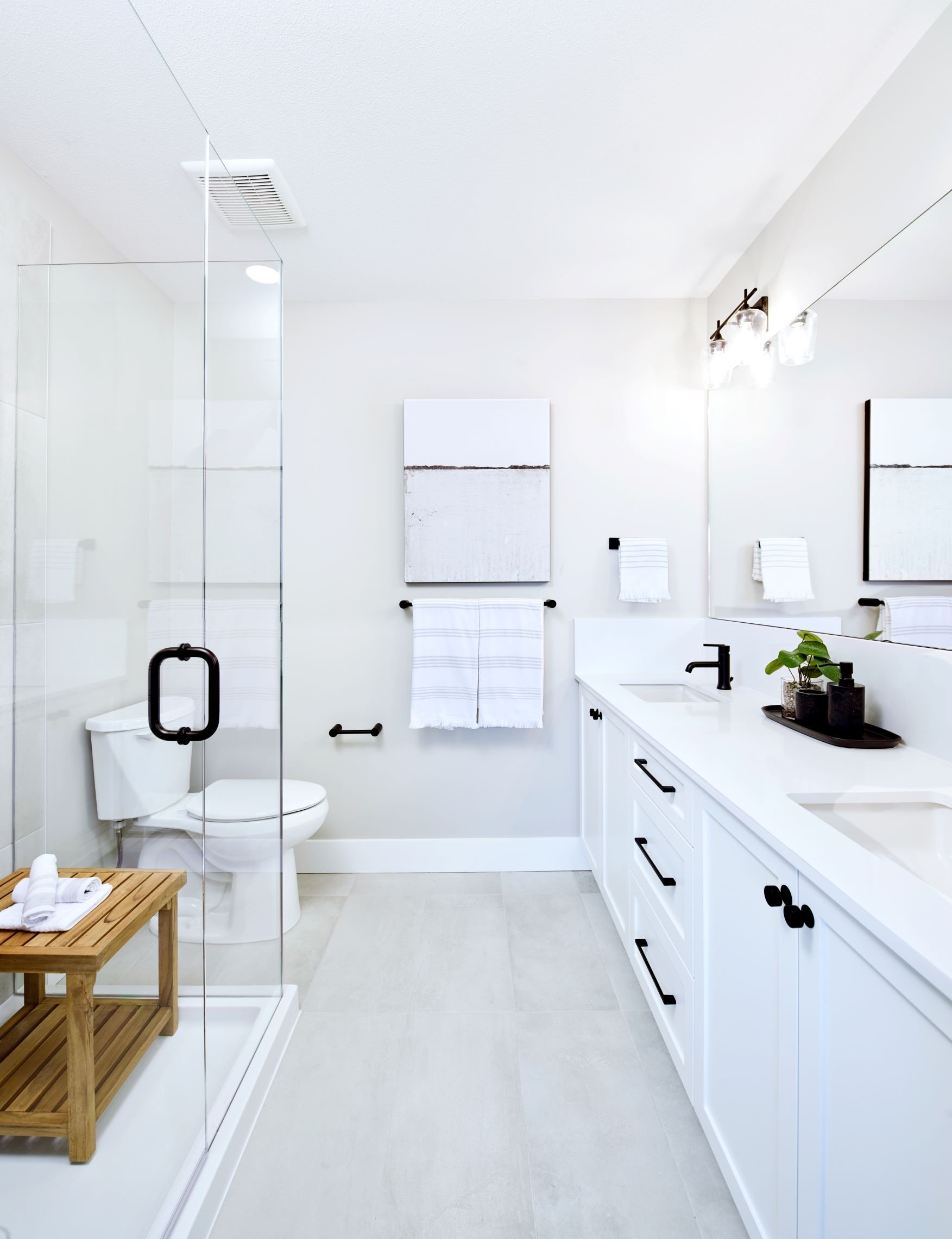 White-Scheme-Master-Ensuite-ABlasberg-Wilder-Crossing-Small.jpg