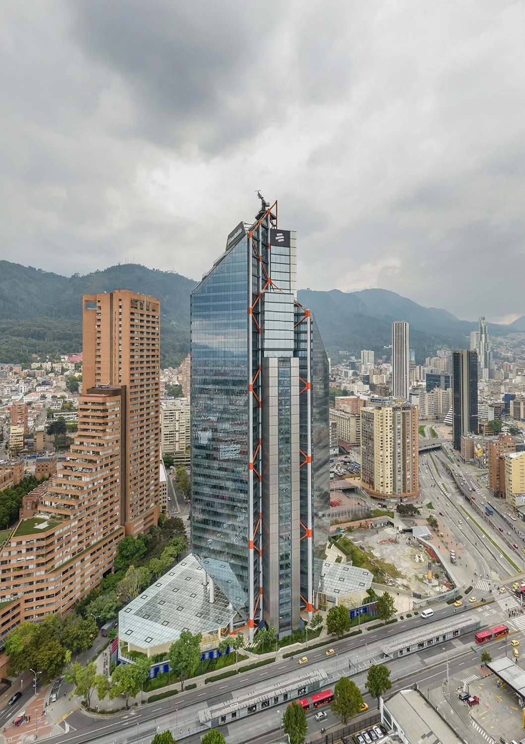 COL_Atrio_Tower 069 Pan.jpg