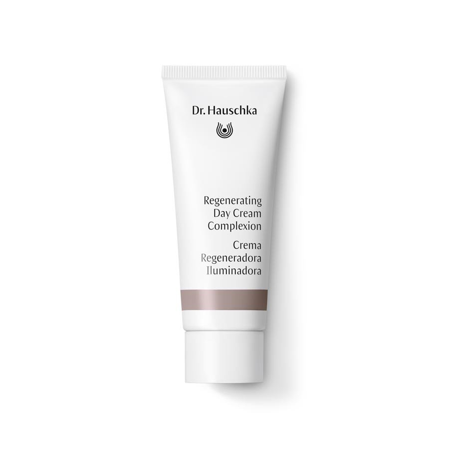 3131578-regenerating-day-cream-complexion-01-420003486.jpg