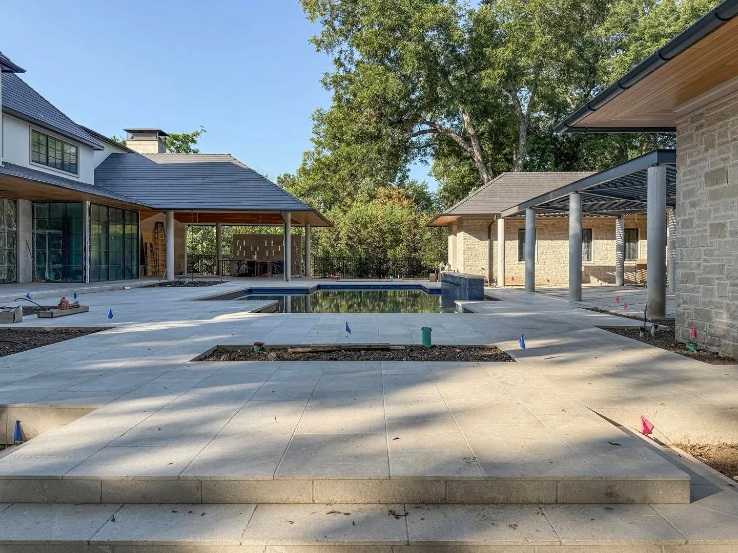 Front and Back Porches
.
.
.
#studiolema #architecture #texasmodernarchitecture #residentialarchitect #archilovers #residentialphotography #coppelltx #texashomes #moderndfw #frontporch #backporch #outdoorliving #pool #trellis