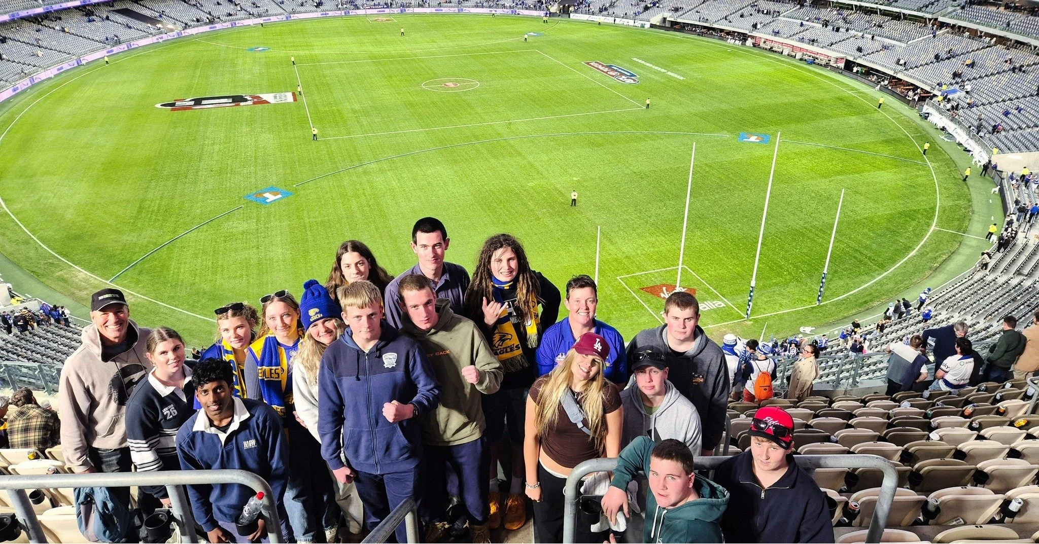 🏉🌊 AFL Trip &amp; AQWA Adventure! 🐠🍕

Our boarders enjoyed an action-packed weekend away in Perth, taking in an exciting AFL clash between West Coast Eagles and North Melbourne at Optus Stadium. With the result decided by just one point, it was a