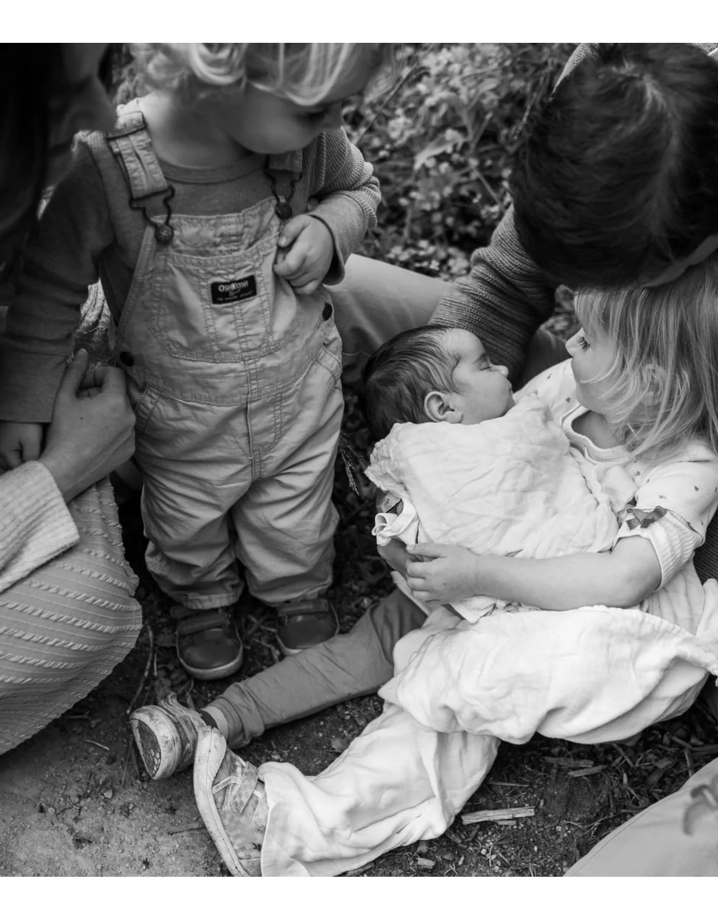 There&rsquo;s something so special about slowing down and just being together&mdash;no posing, no pressure, just real moments unfolding naturally. That&rsquo;s the heart of lifestyle family sessions. Whether we&rsquo;re chasing light at Crissy Field 