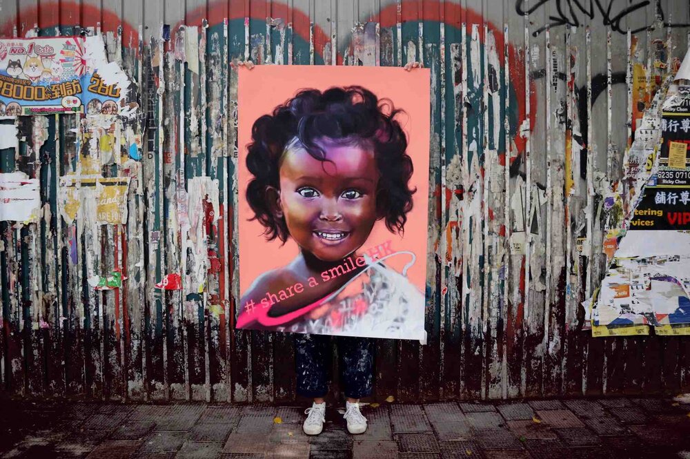 "Ayo Pink" a Share a Smile HK painting by lead artist Elsa Jeandedieu