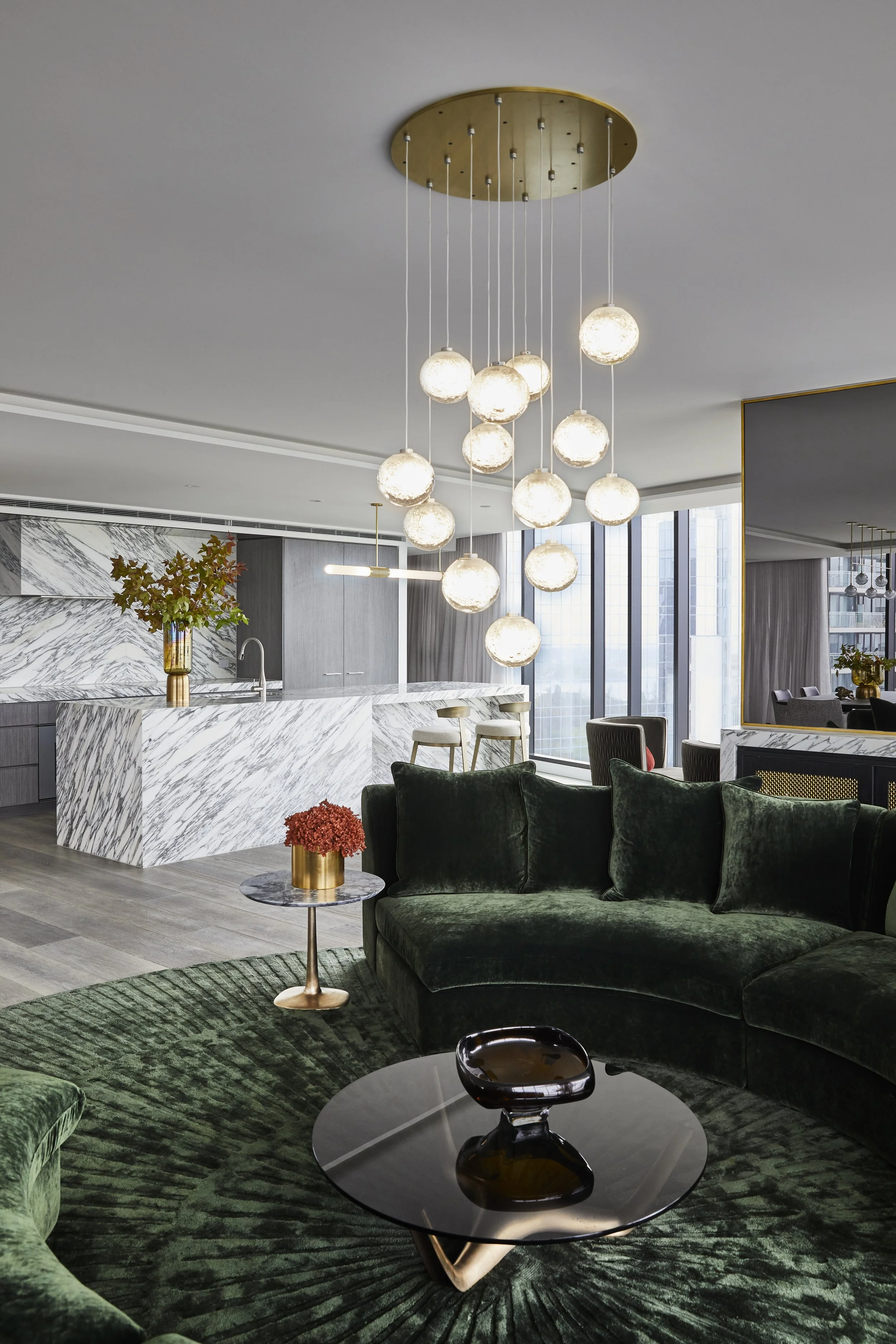 BOWEN CRESENT- HAND TUFTED 2.jpg