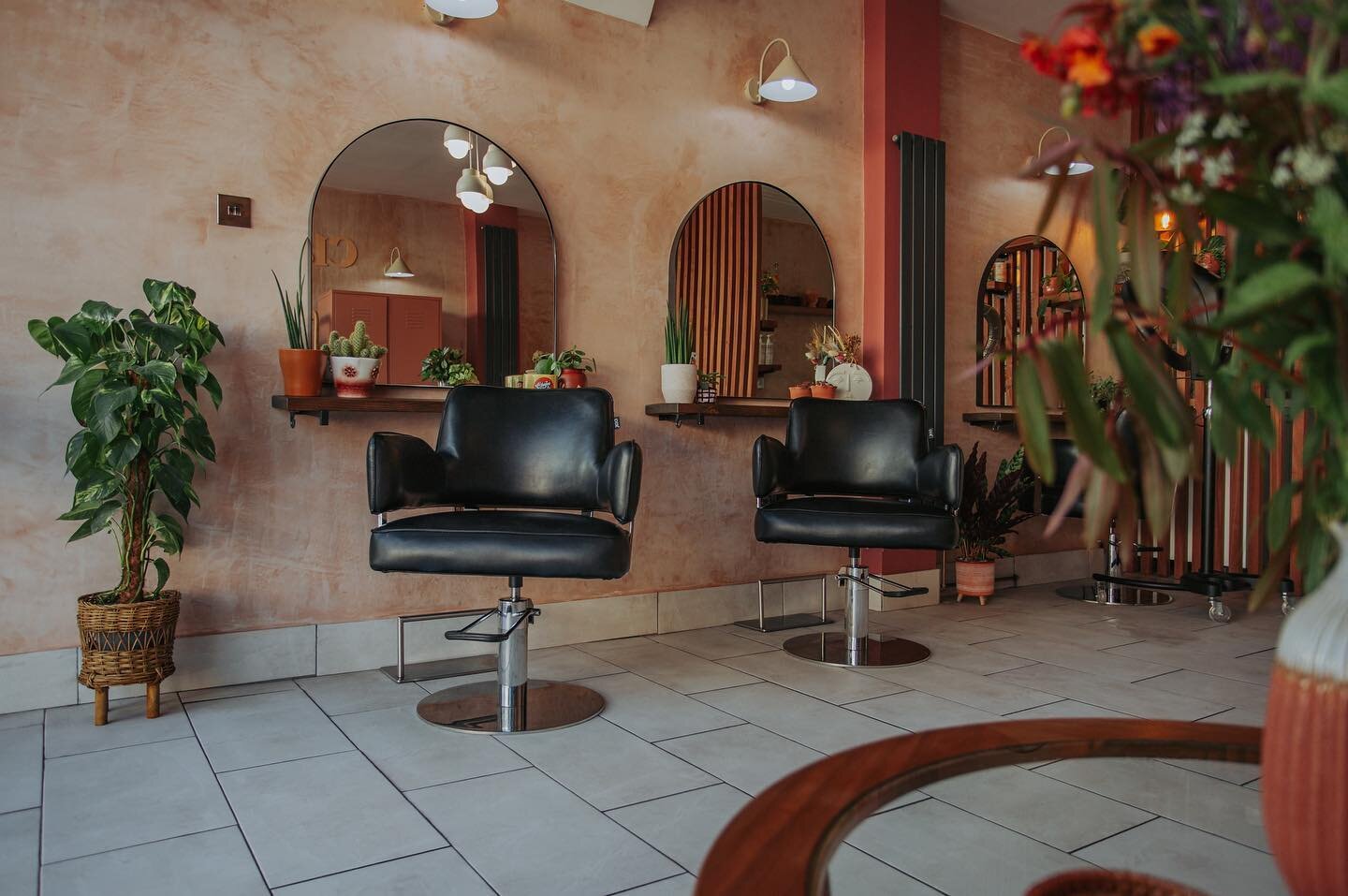 💇&zwj;♀️CLOSED UNTIL TUESDAY22nd💇&zwj;♀️
All messages replied to then, while we enjoy our holibobs 🌞