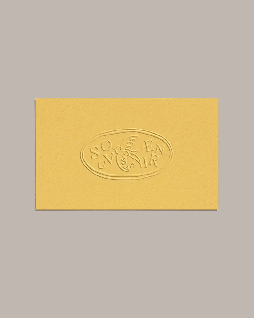 Business card design for @souvenir.edition a modern travel brand that simplifies what it takes to plan great trips. 

Full case study coming soon.

Branding and illustration by @madebystudio25 

 #branding #print #madebystudio25
