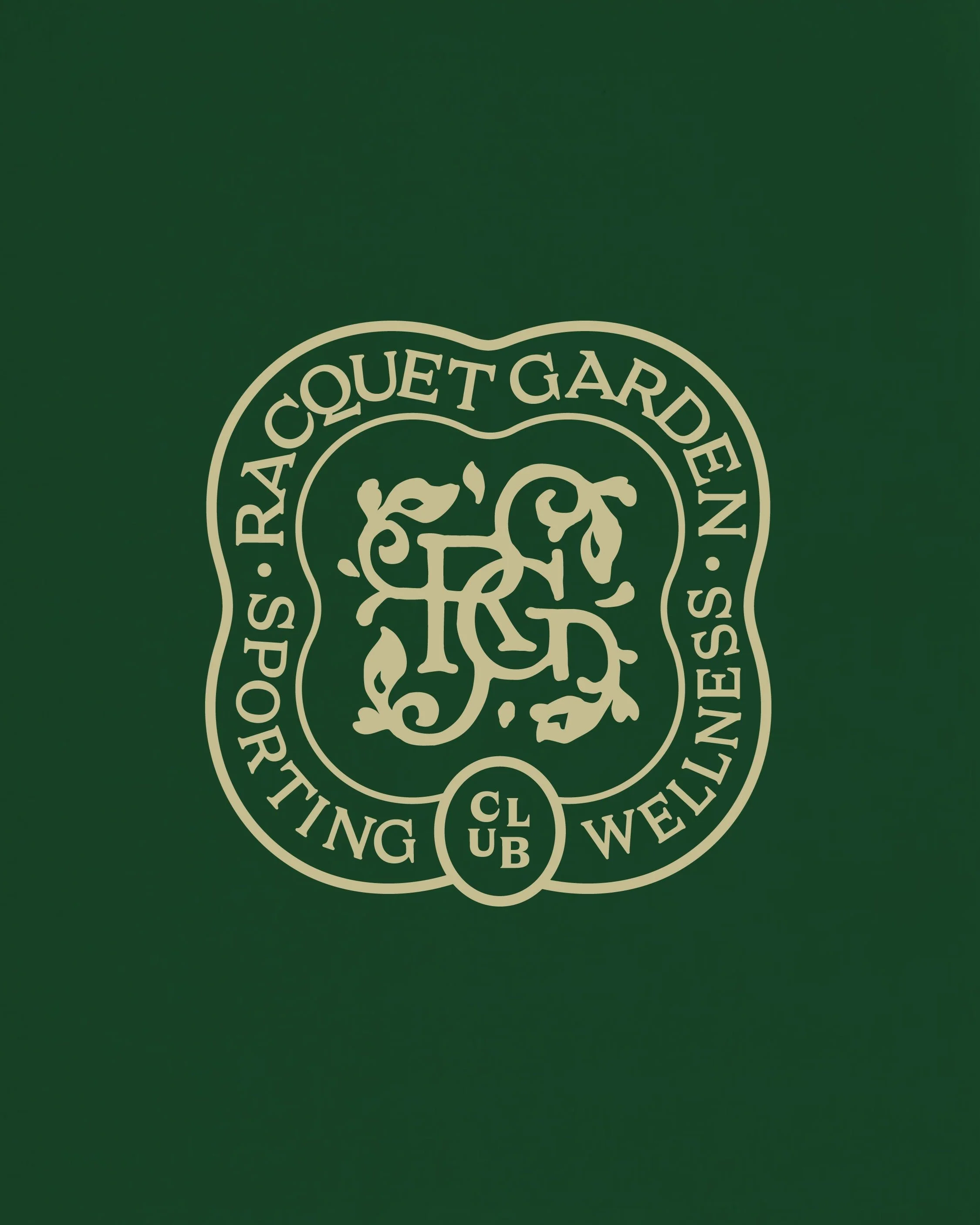 A countryside Racquet Club

Racquet Garden is a new sporting club nestled in the Wiltshire countryside, where outdoor padel courts, wood fired pizza, wellness and relaxed hospitality come together.
 
Our brief was to create a brand inspired by the ch
