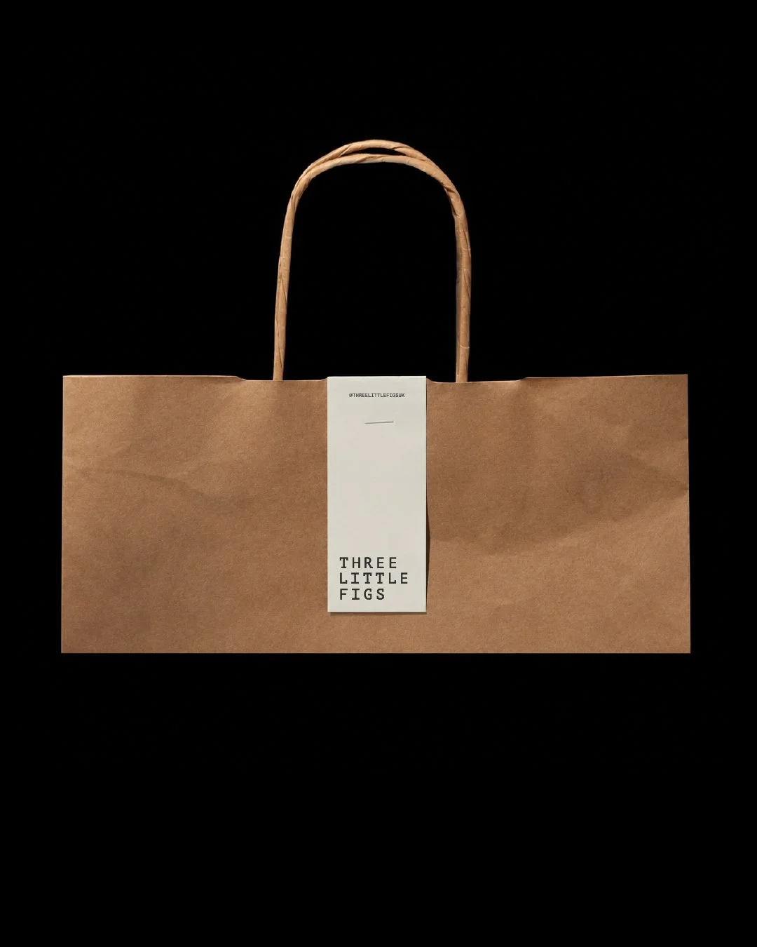 Packaging, identity and merch design for @threelittlefigsuk 

Featuring bespoke illustrations and a relaxed hand drawn secondary word mark.

@madebystudio25 

#Branding #packaging