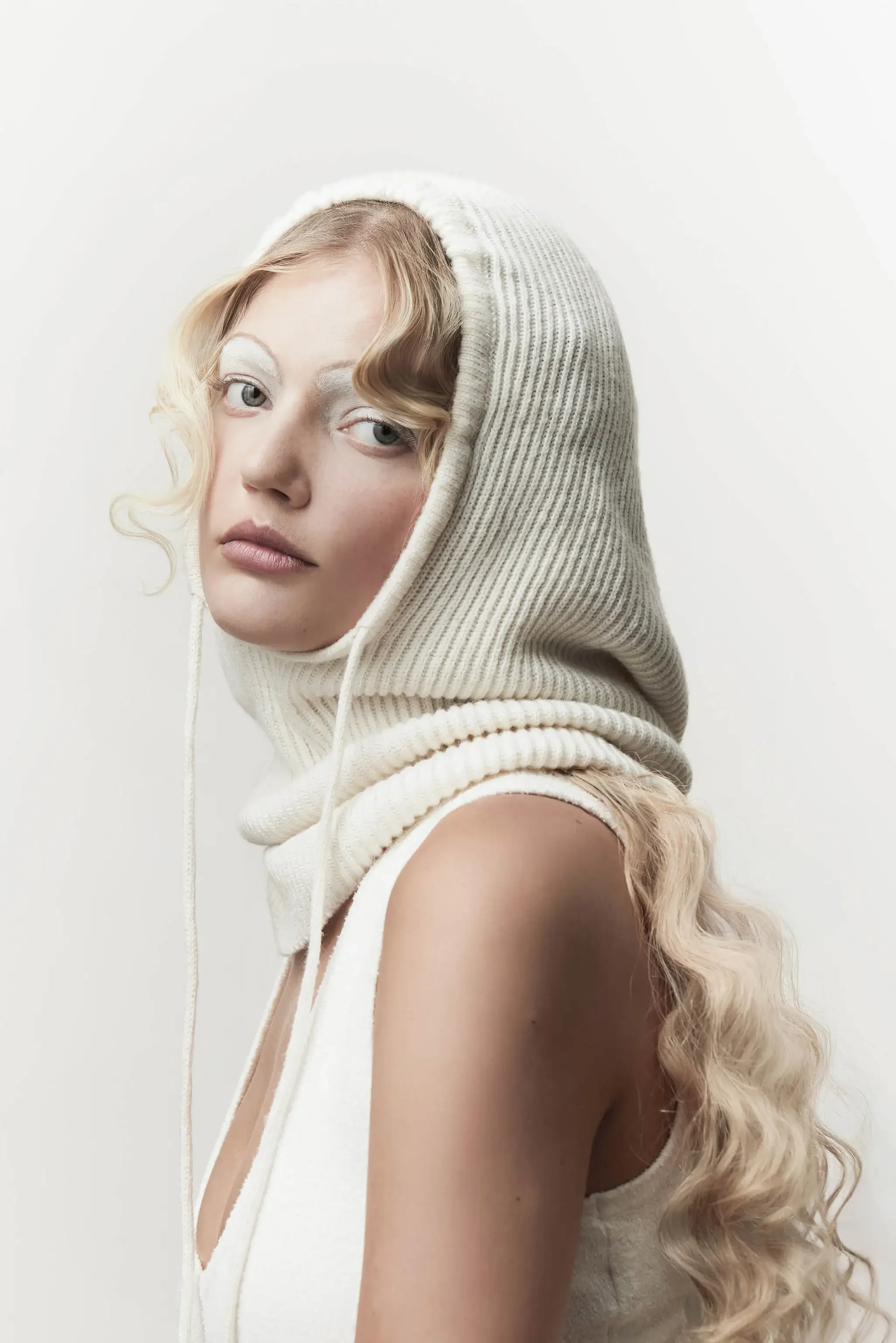 IV Chapter - The Swam 1 copy 2.webp