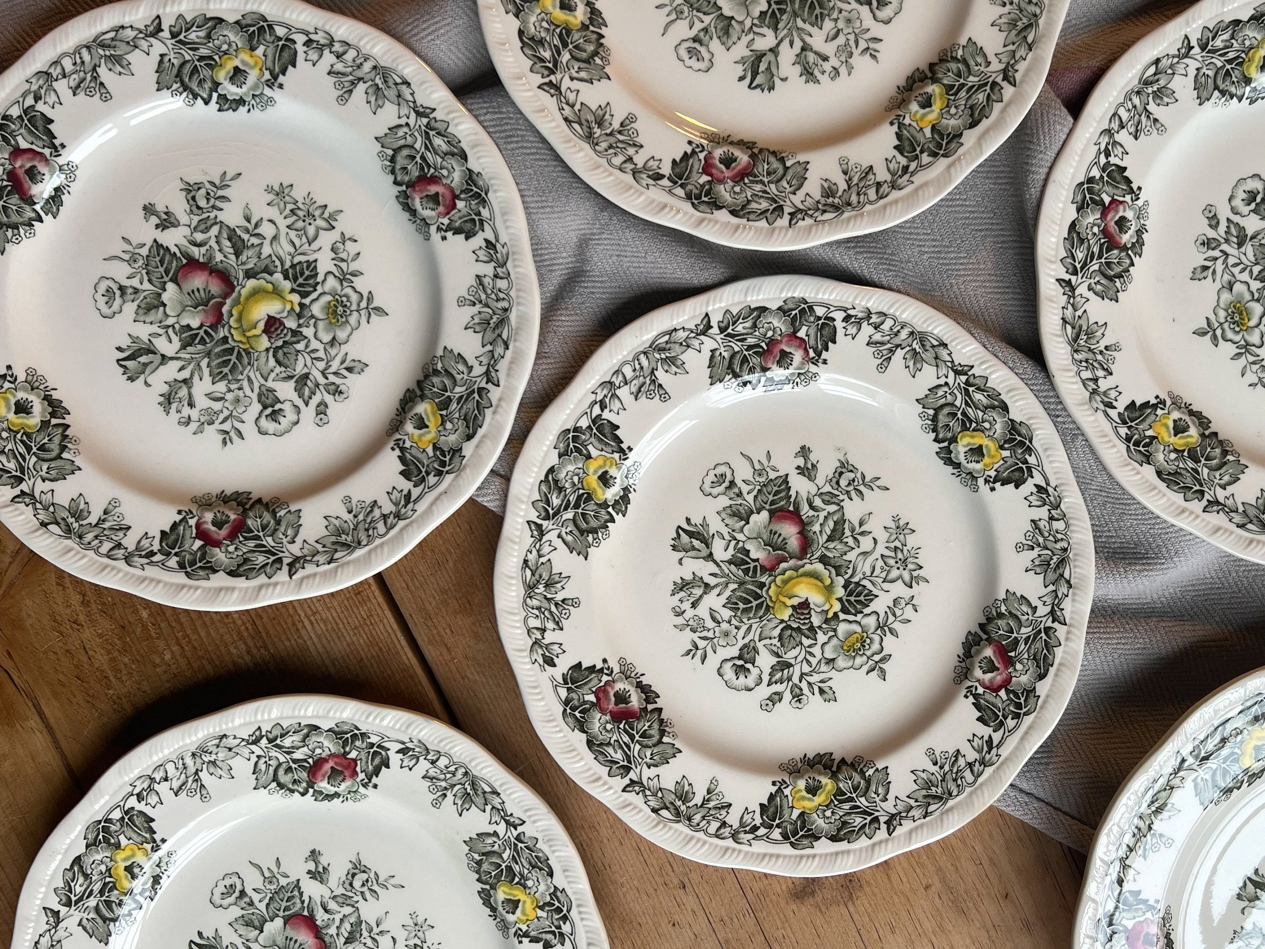 https://i.etsystatic.com/30876396/r/il/f5bba8/4349915832/il_fullxfull.4349915832_fw76.jpg
