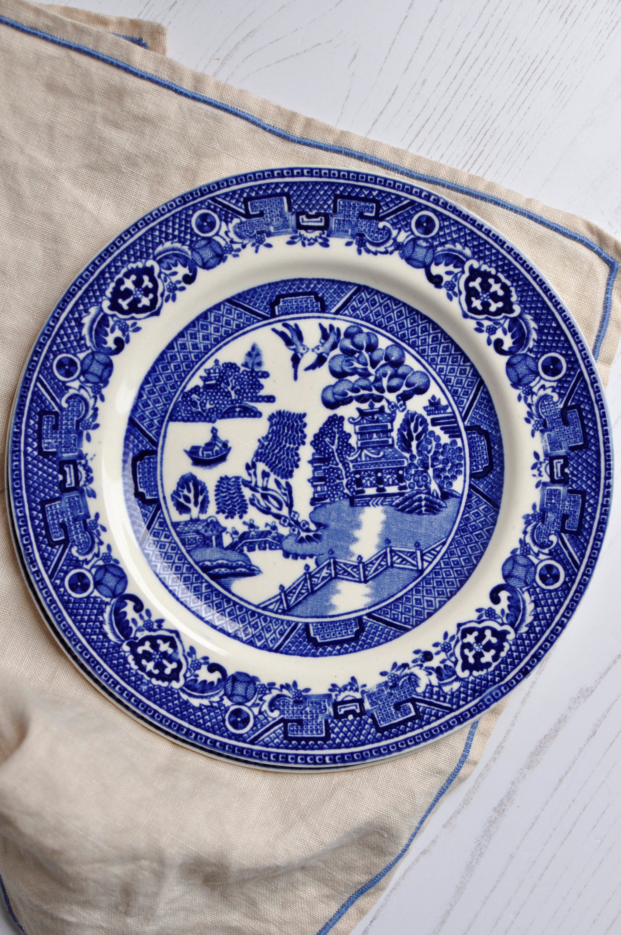 https://i.etsystatic.com/30876396/r/il/b534f0/4970011017/il_fullxfull.4970011017_6d2s.jpg