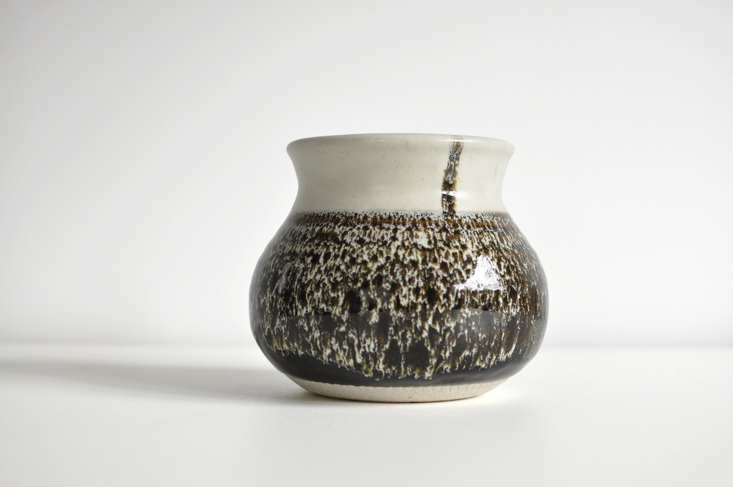 1980s Mary J Boardman Backwater Pottery hand-thrown brown mottled vase.