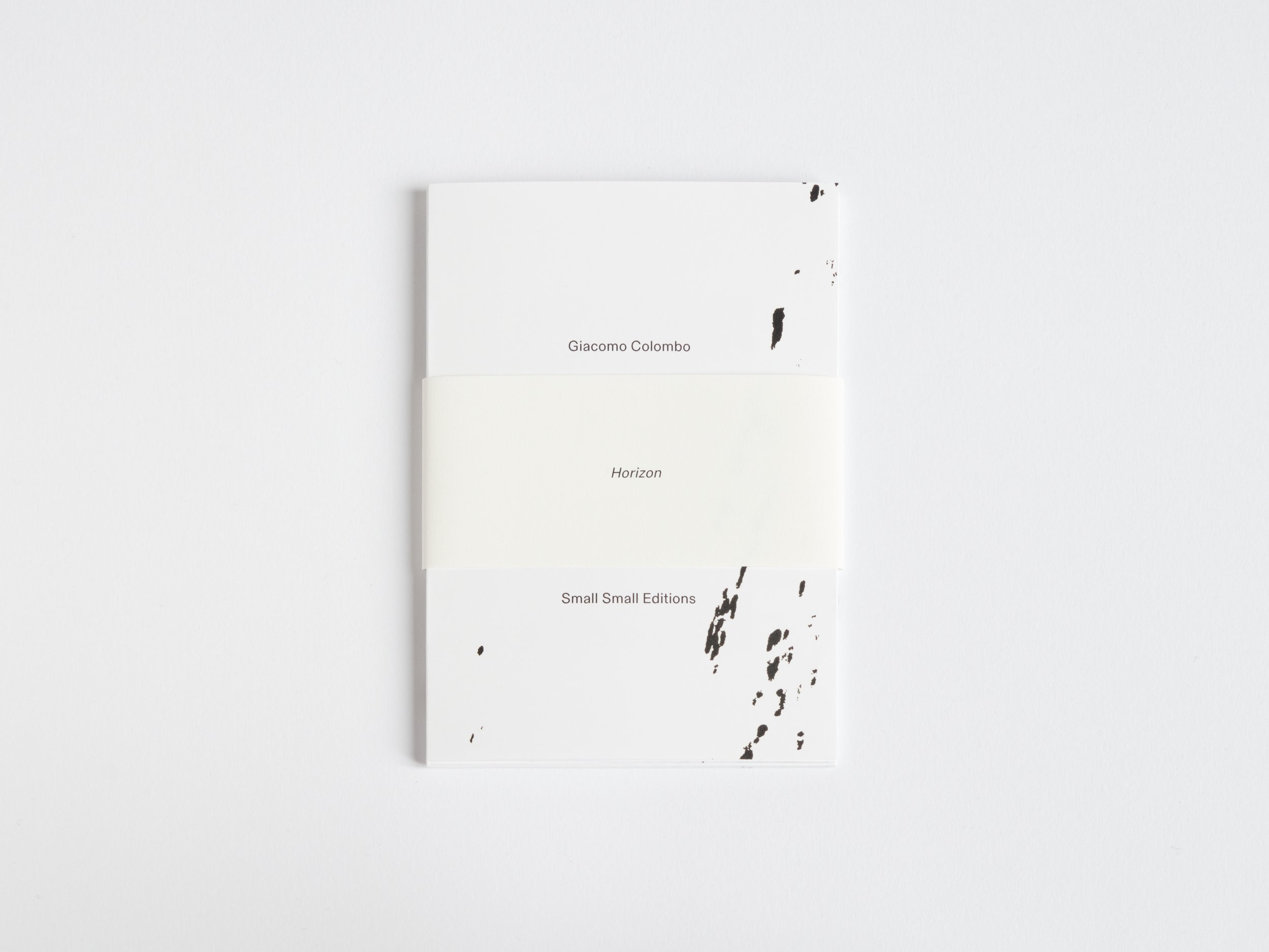 GiacomoColombo-Horizon-Booklet-1.jpg