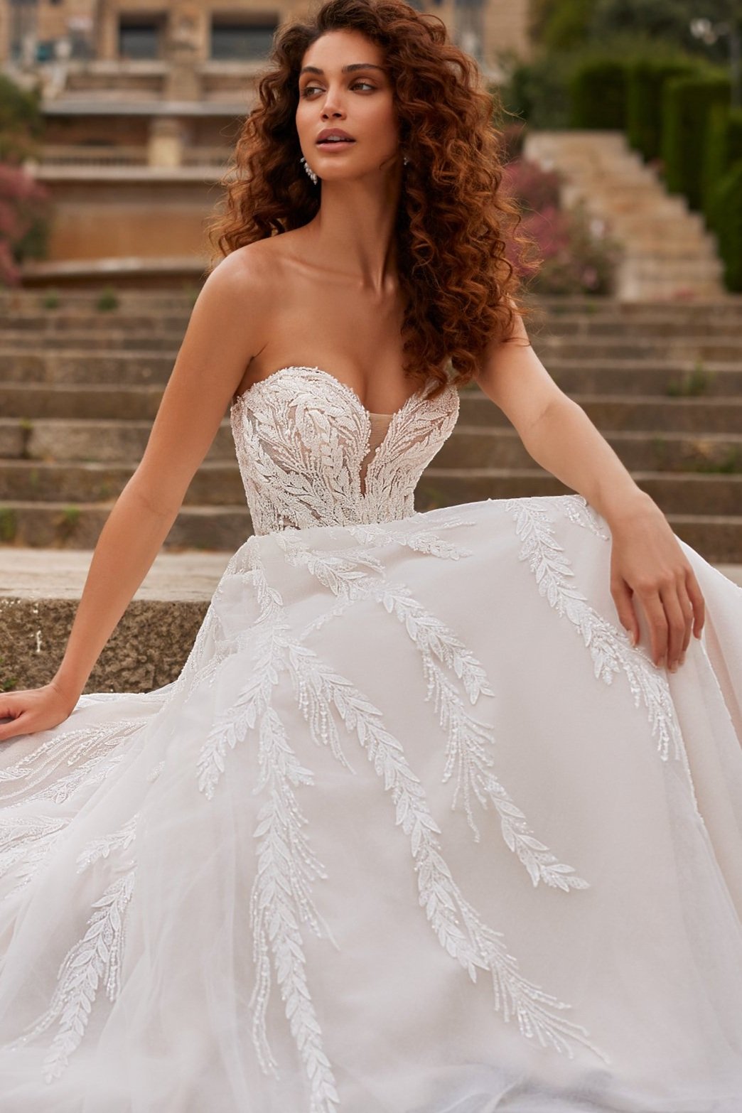 Moonlight Bridal Wedding Dresses H1530