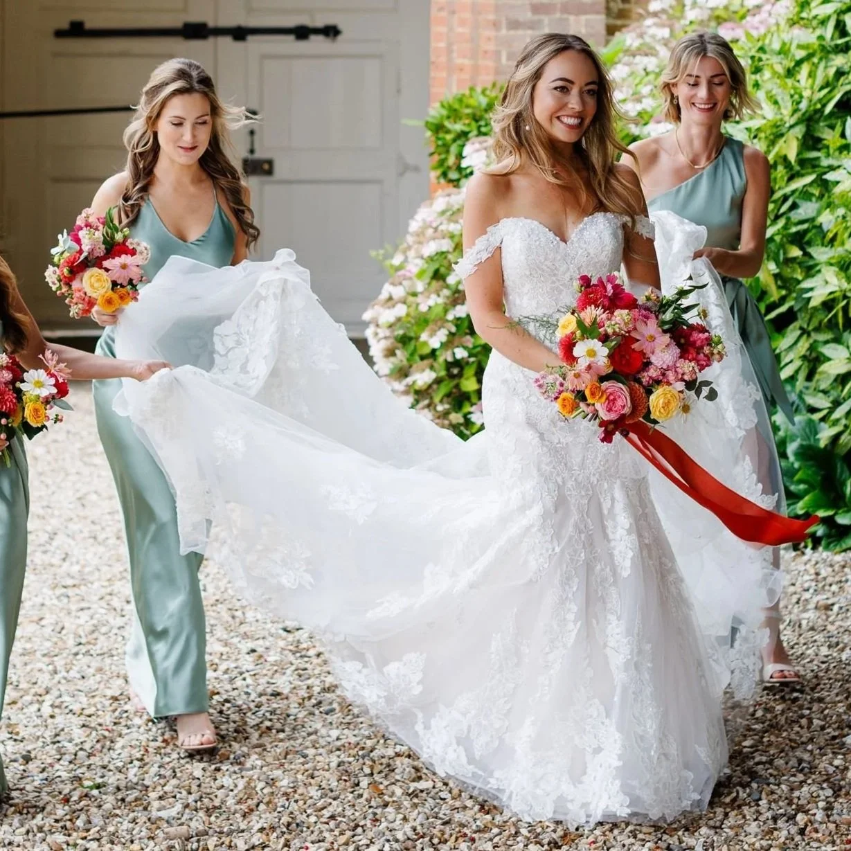 Shade Brides - Rosie