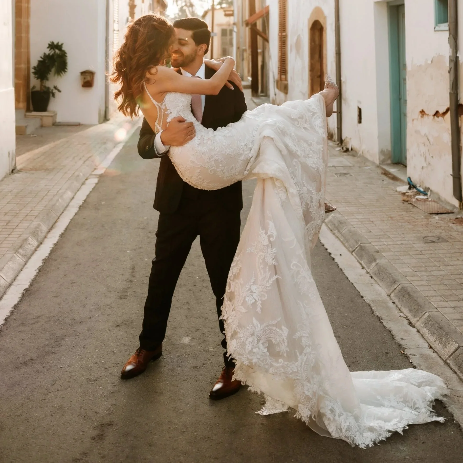 Shade Brides - Andria