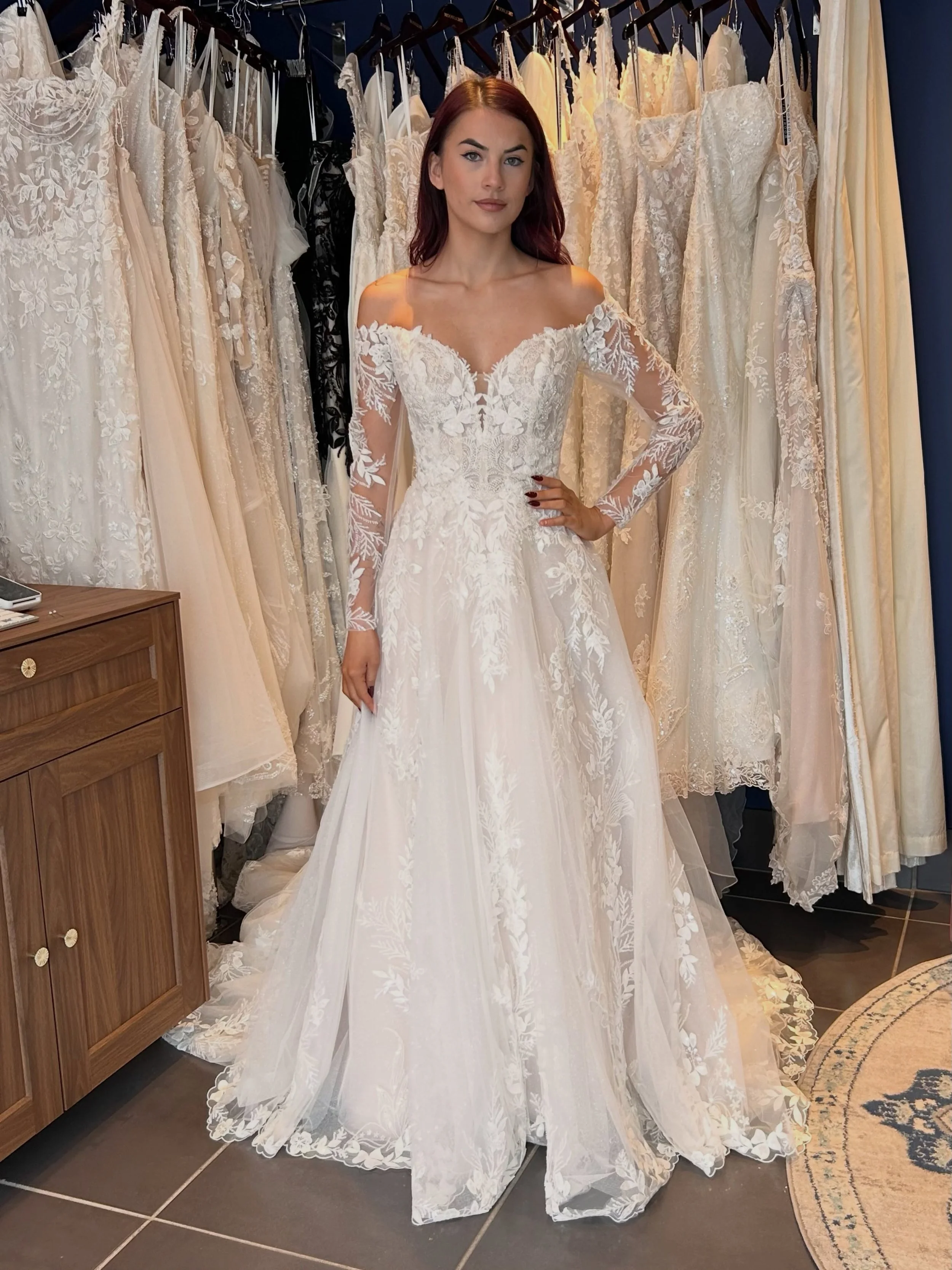 Here is Chloe showing you all how gorgeous our new arrival from Val Stefani is. This is Princess ✨

Drop a crown 👑 in the comments if you would like to see a reel of this beautiful dress 👇🏼

📍Shade Bridal Boutique, Ruddington. 
📆 Appointments av
