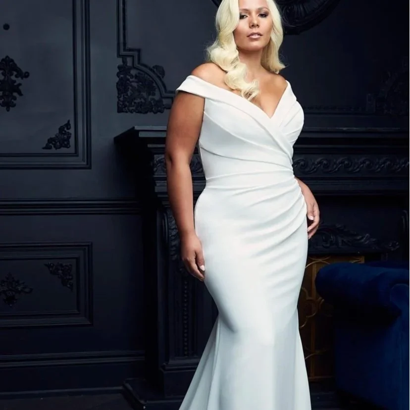 Style 4955 - Curve