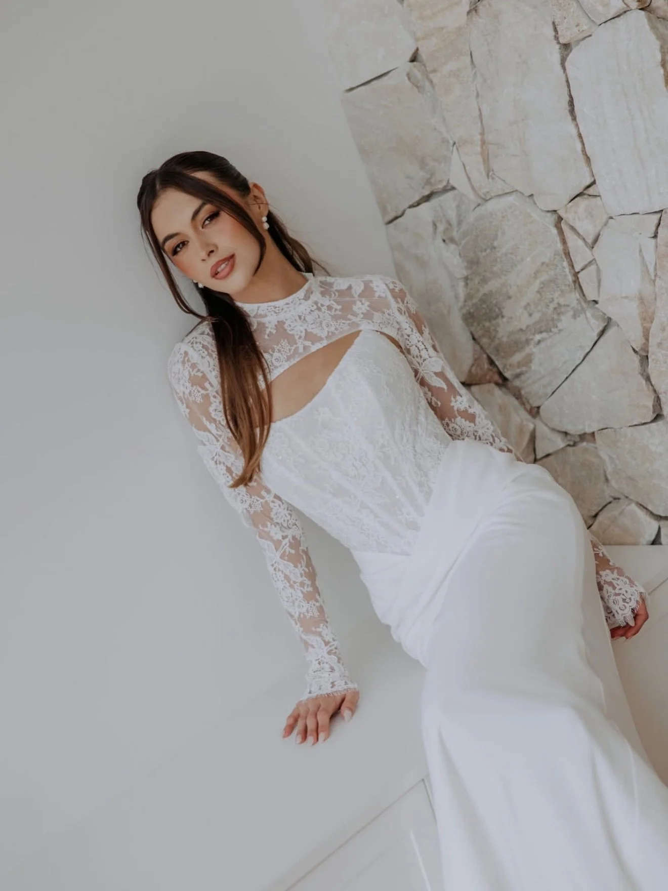 Excited for you all to meet Ramona 🕊️

AT OUR KELLY LIN COUTURE TRUNK SHOW ✨

22nd &ndash; 24th October | Shade Bridal Boutique 

Something very special is here at SBB&hellip; 💍
The dresses have arrived! 

For three exclusive days, you&rsquo;ll hav