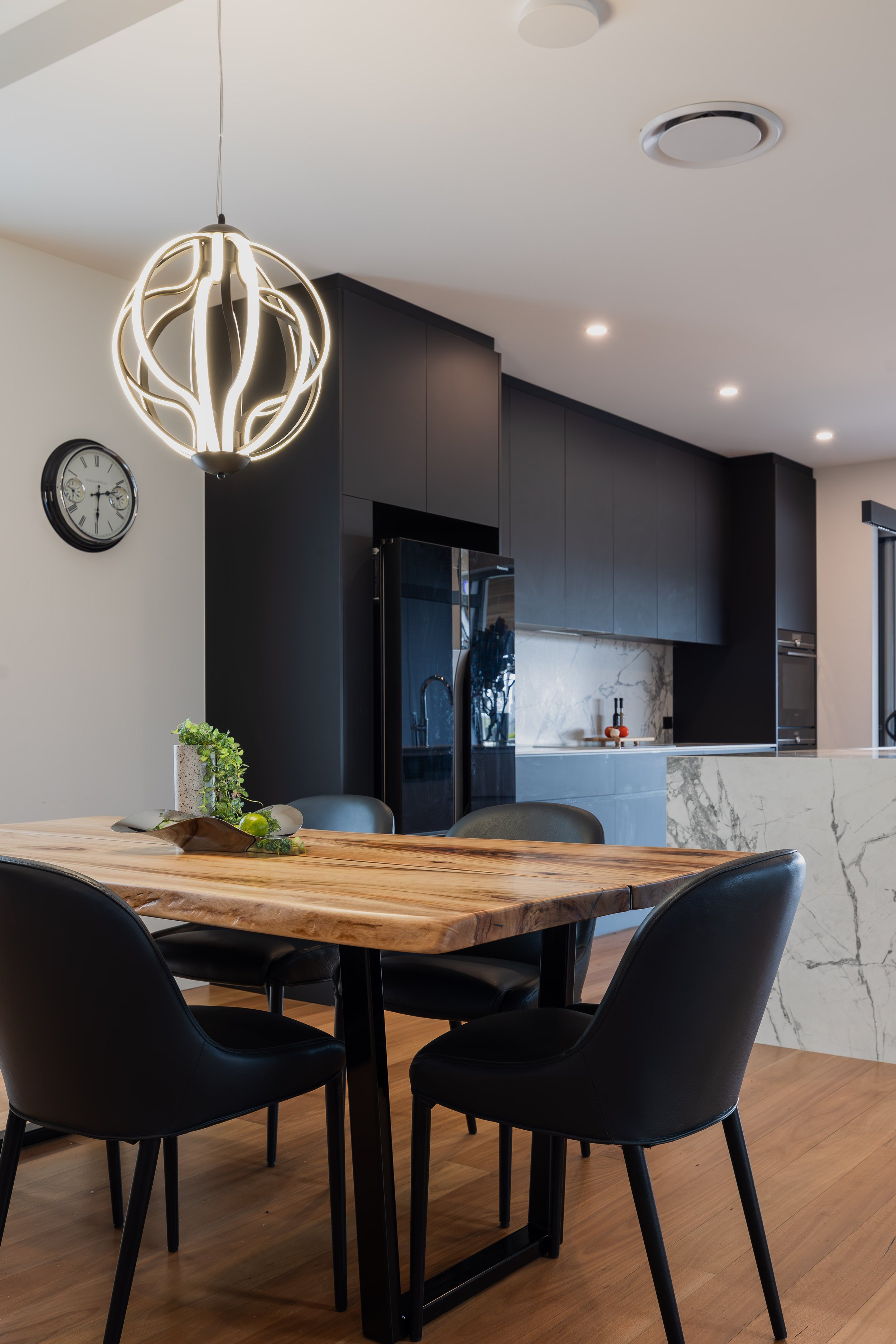 17. 20230414_17 Wright St-51.jpg