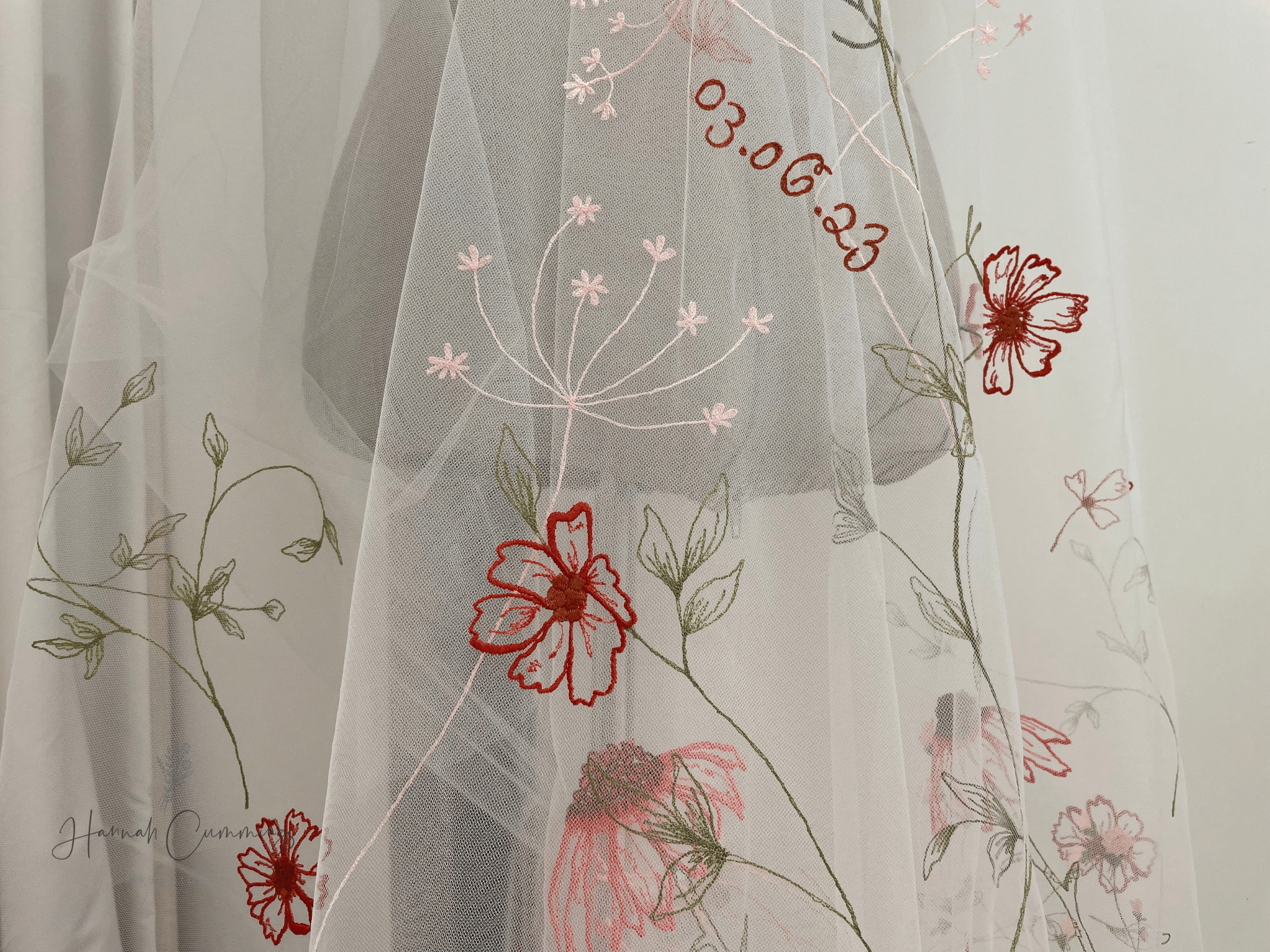  Colourful embroidery design on wedding veil 