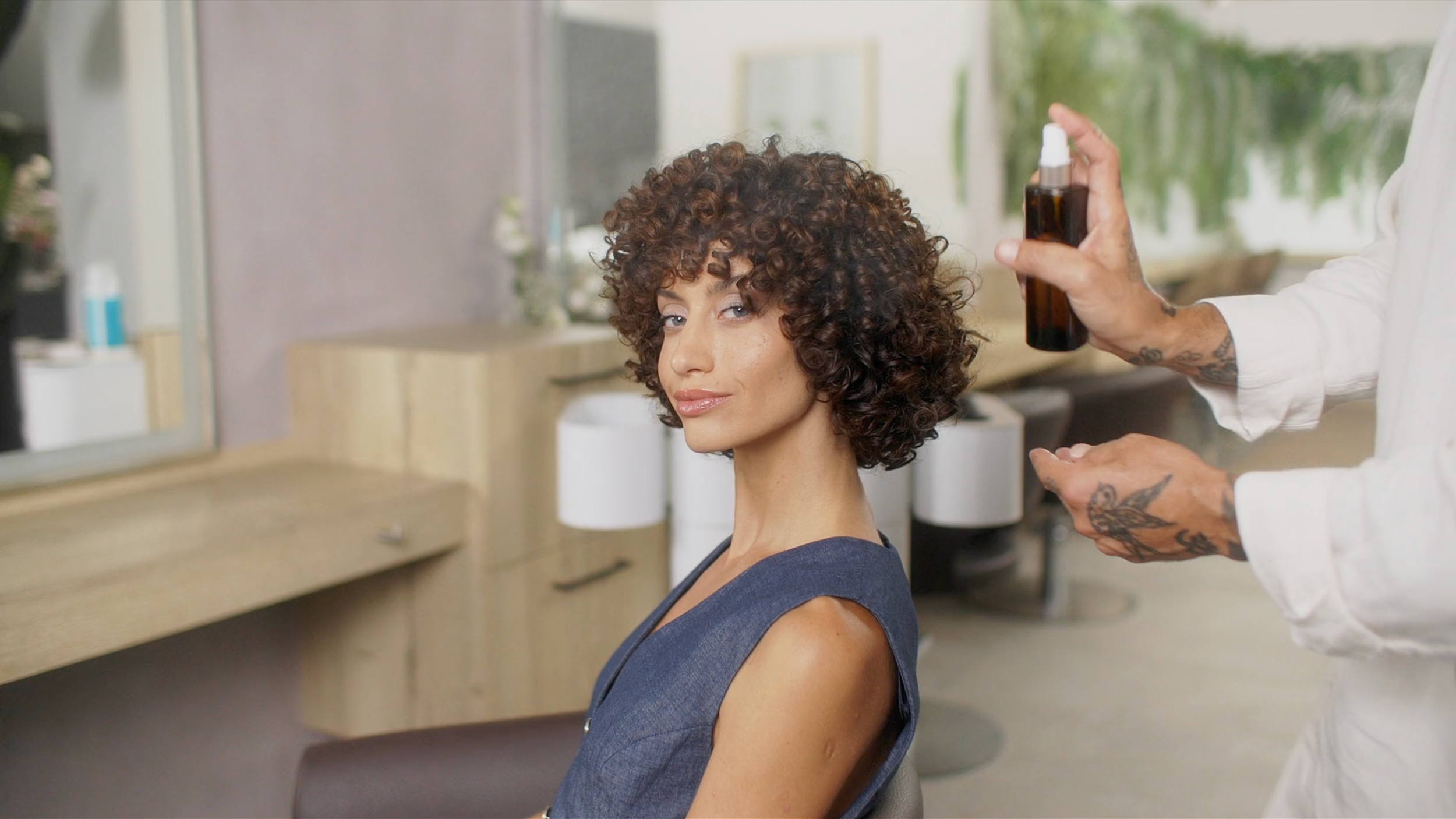 Moroccanoil - Salon Experience (2025) / Dir: Yasmin Dadon  / Work as DOP / Prod: Play Your Brand