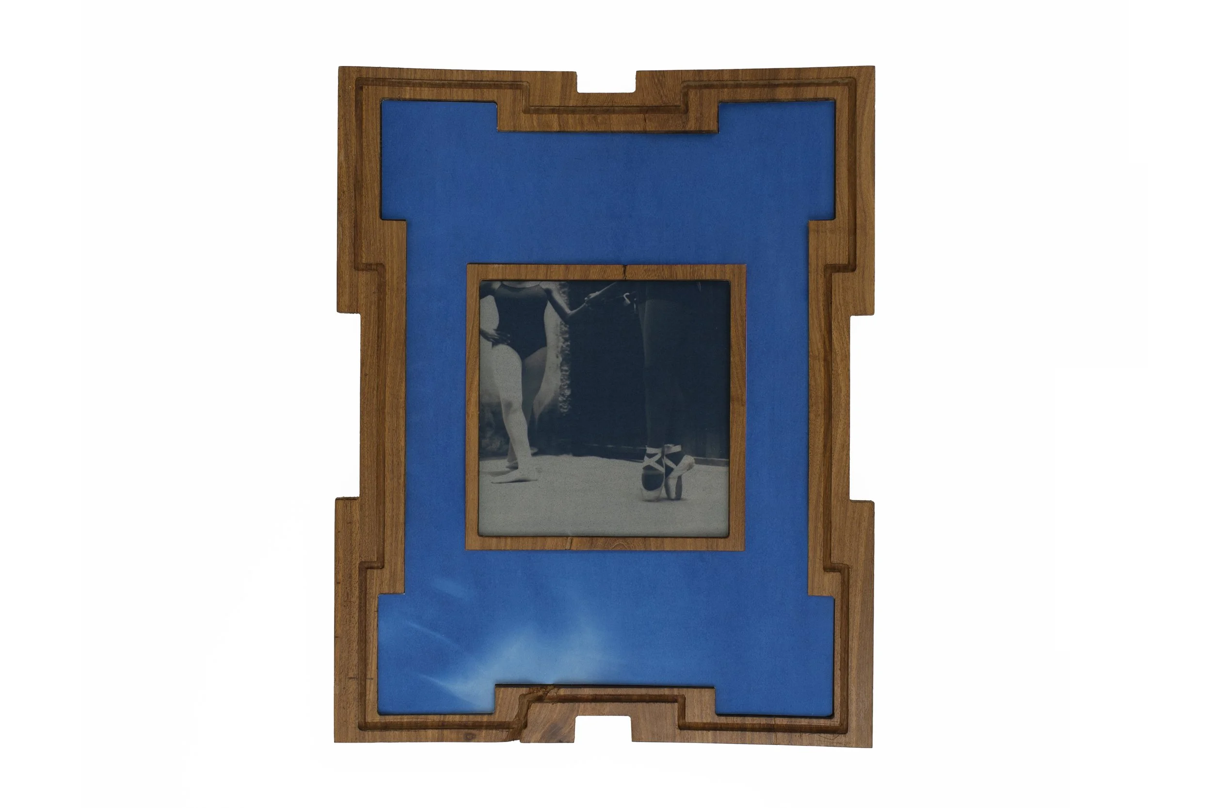   Sweetgrass,  2026    Cyanotype, Wood, Paper  50x40cm 