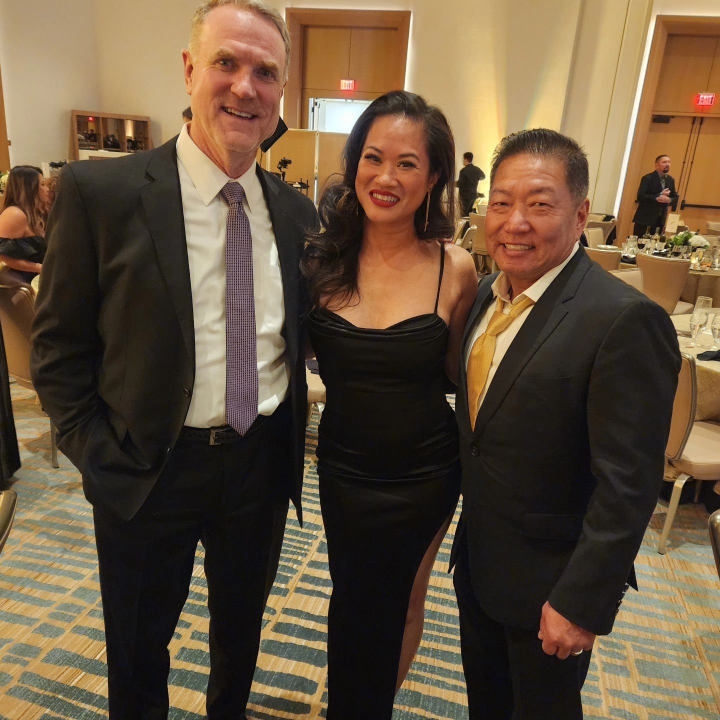 With the Steves 😀 @mr_stevelee @stevedschauer #securitynationalmortgage #lvrlv