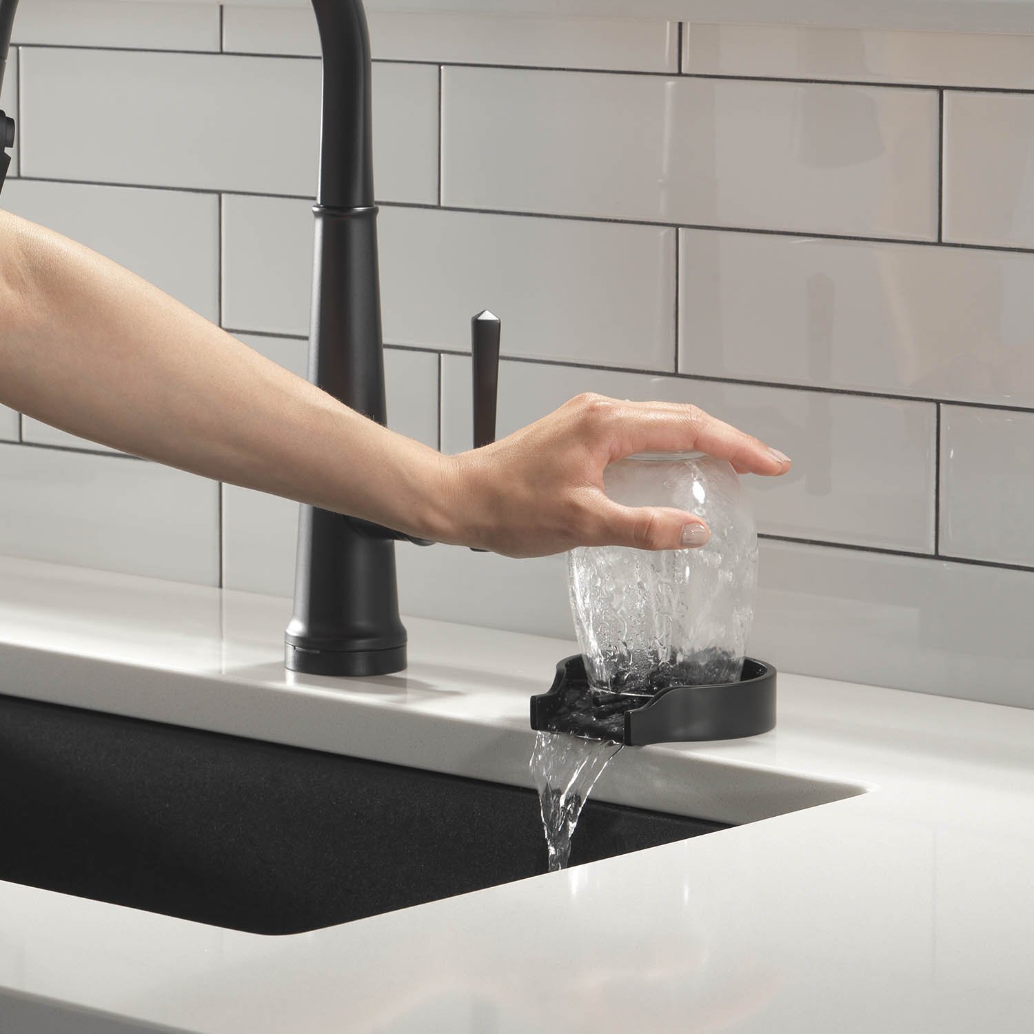 Glass Rinser HOuzWorkz 2.jpg