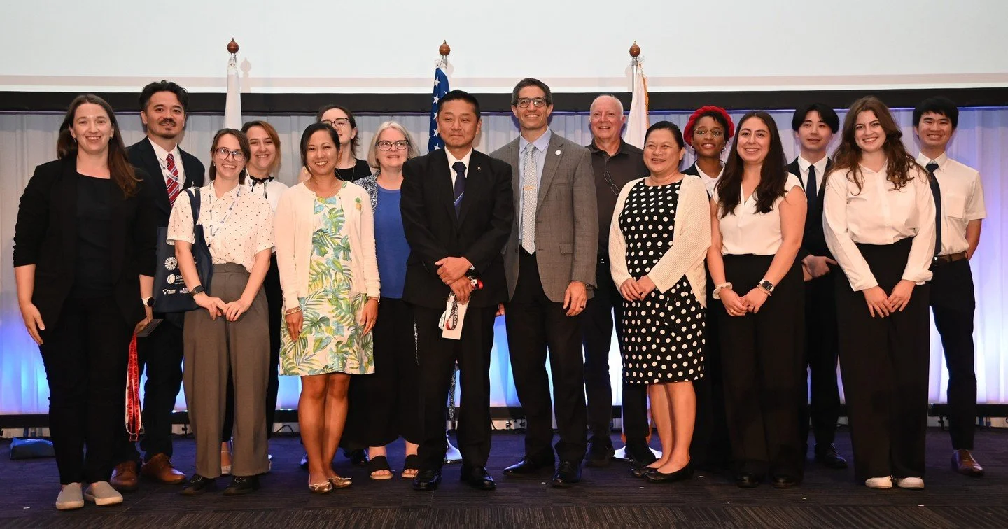 We love to seeing JETs continue to build strong bonds with each other and their communities to strengthen US-Japan ties.⁠
⁠
A snapshot of JETs and alumni (with Izumisano Mayor Hiroyasu Chiyomatsu in the middle) who attended the final day of the U.S.-
