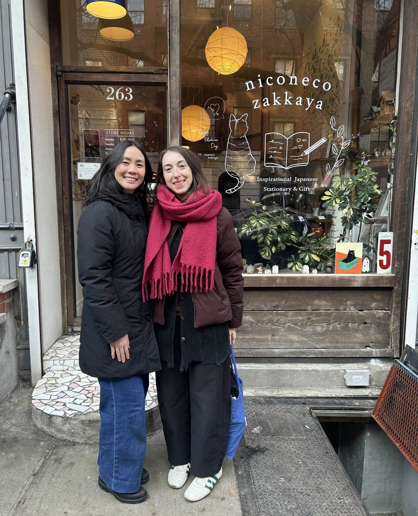Two of our USJETAA staff finally met in person for the first time in NYC! Serving the entire JET Alumni network, our dedicated and passionate staff is located across three time zones in the US.⁠
⁠
Julia (Fukuoka, 2016-2017), Program Coordinator, and 