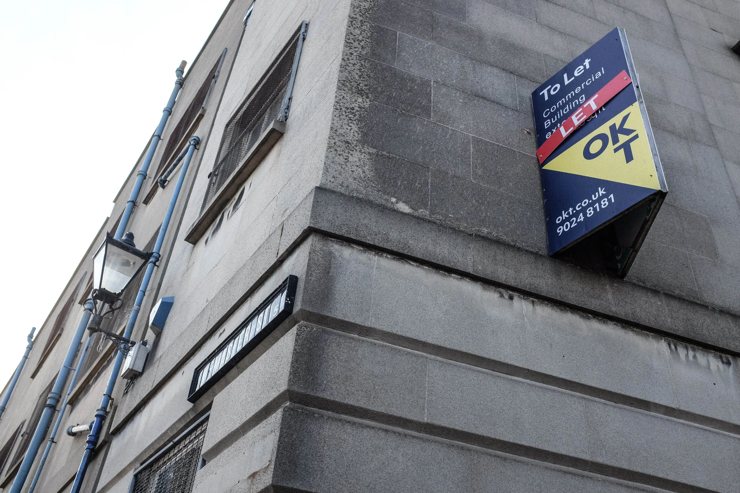 VAULT RETURNS TO THE EAST!