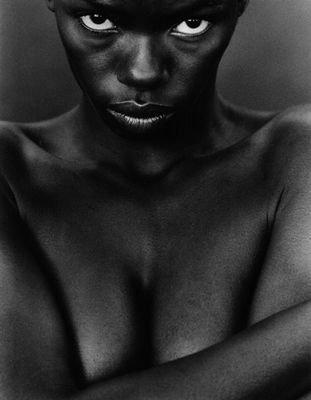 Noir 61, 2001. Courtesy of Angèle Etoundi Essamba and Doyle Wham.jpg