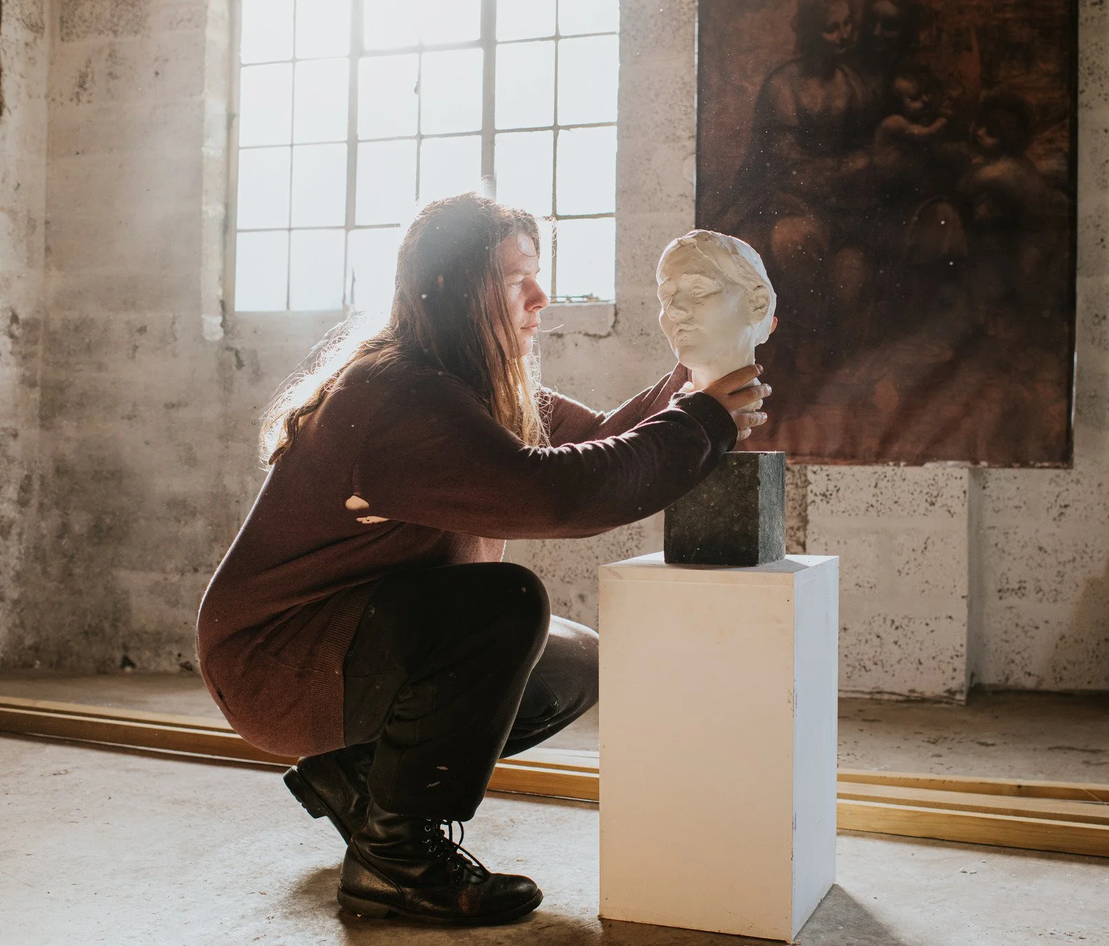 An Angel Walks Into a Pub… and Falls: Sculptor Rufus Martin on Humanity