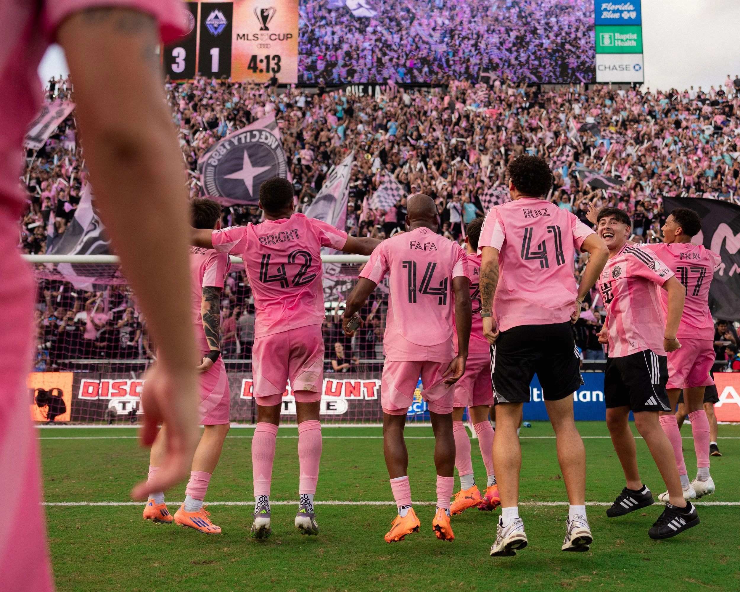 BWH_MLS Cup_120625_MIA vs VAN_5x4_-12.JPG