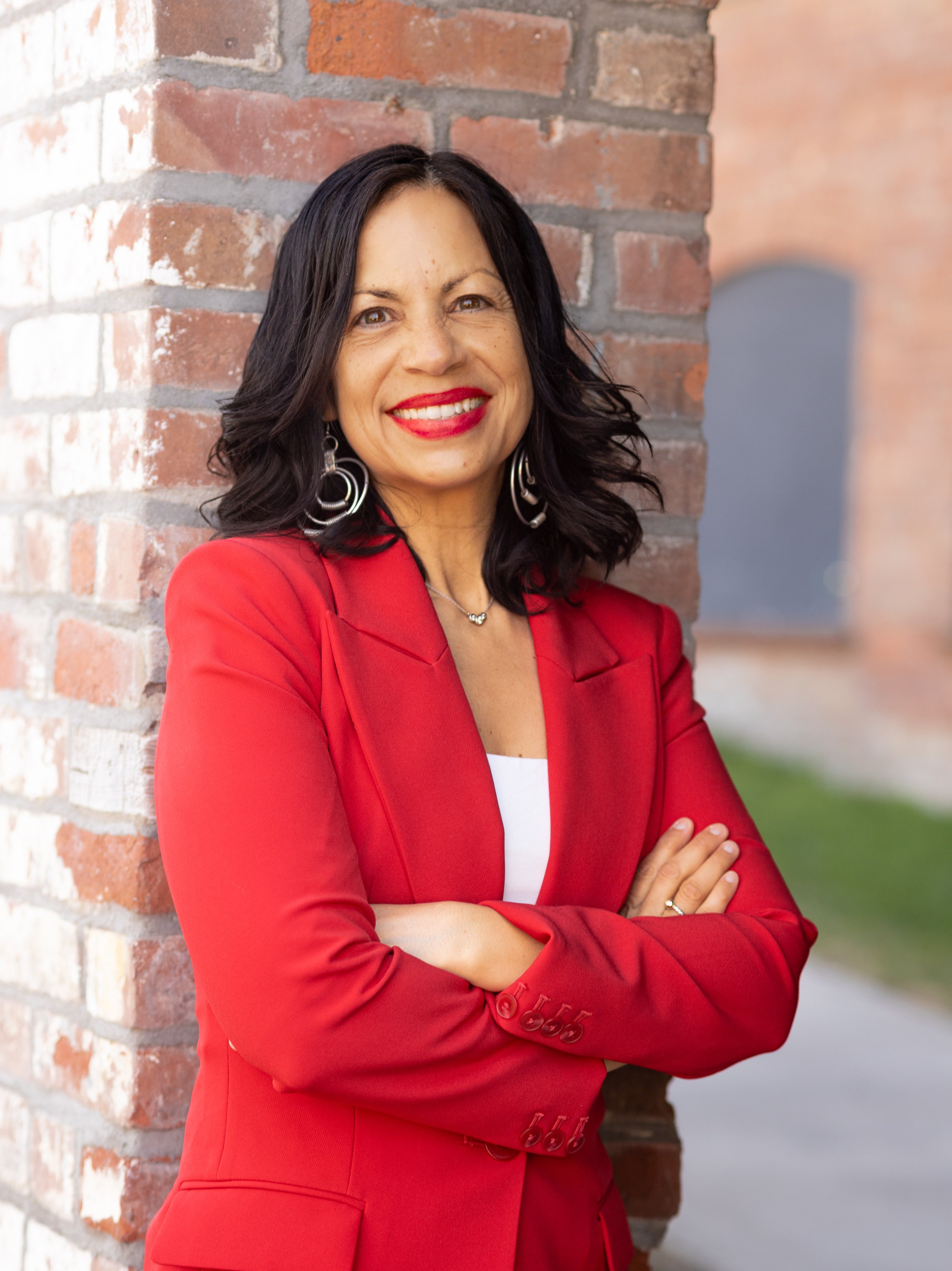 Hady Mendez, Author of Calladita No More headshot