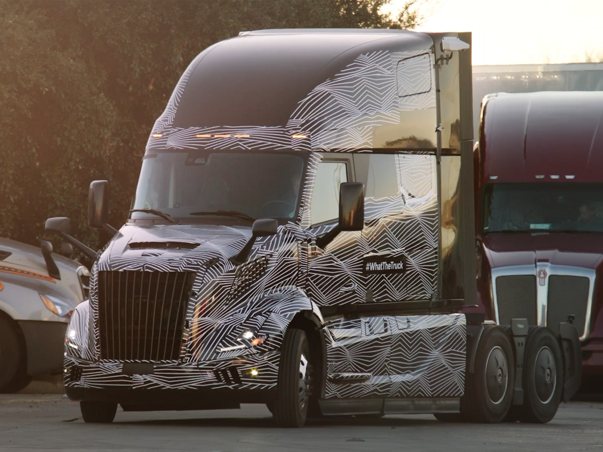 Volvo | #WhatTheTruck