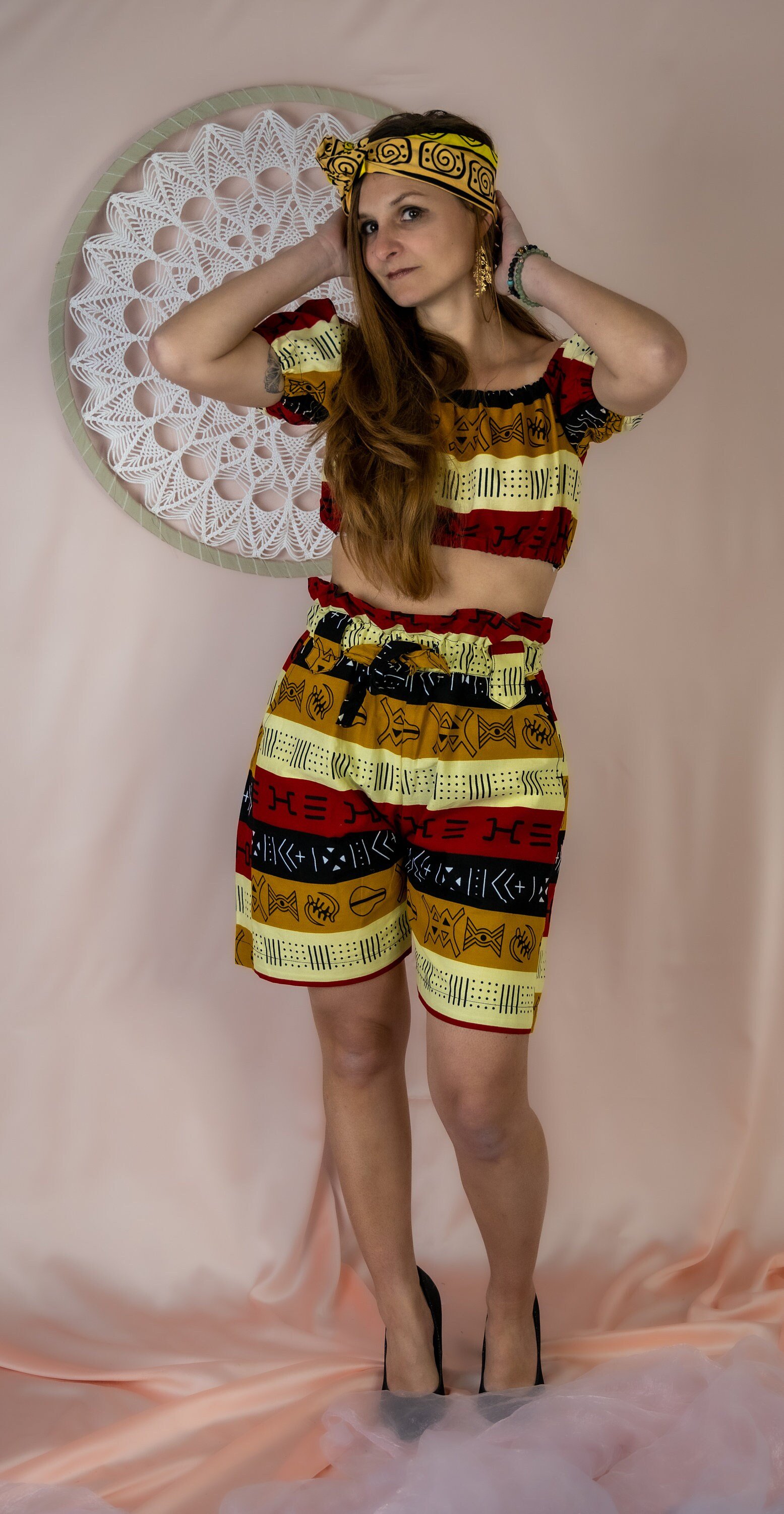 https://i.etsystatic.com/27776232/r/il/d805b5/3974821810/il_fullxfull.3974821810_elmt.jpg
