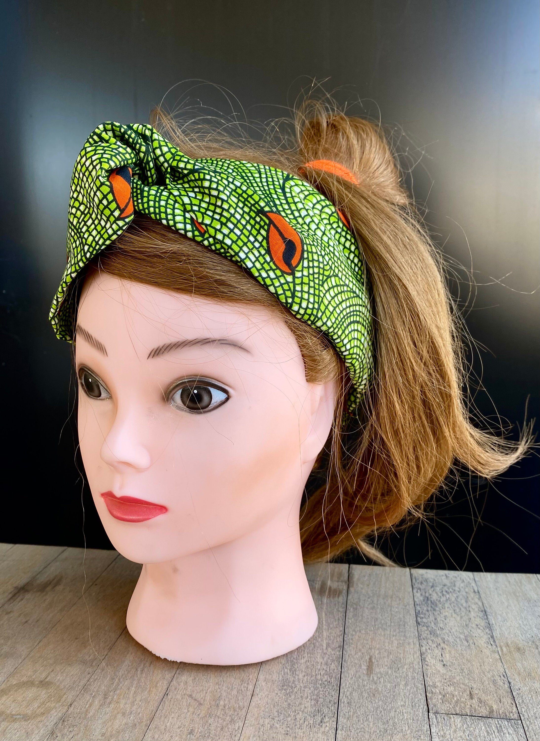 https://i.etsystatic.com/27776232/r/il/55b7f6/4668713953/il_fullxfull.4668713953_nvnt.jpg