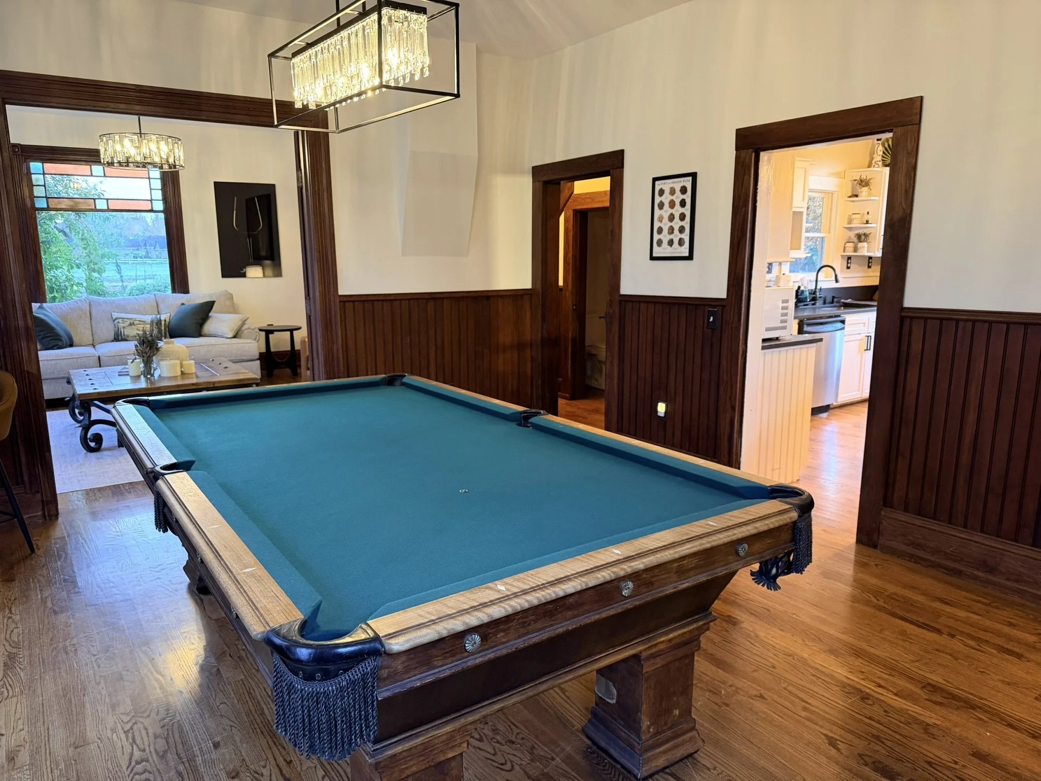 Pool Room with seating