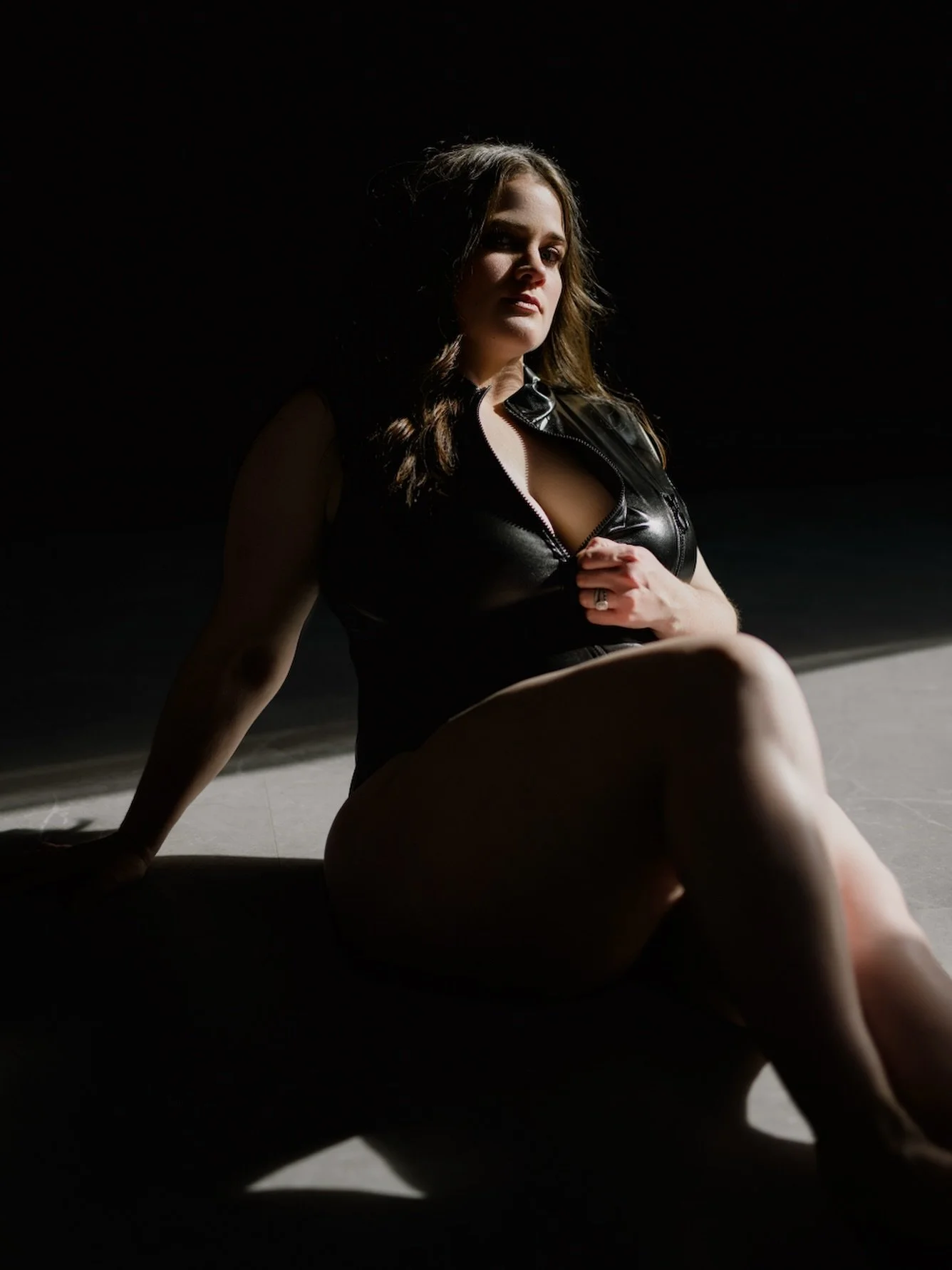 When was the last time you invited desire to the table ?
To stop, enjoy and be present in your body.
To listen to what YOU want. To recognize what feels good and what doesn&rsquo;t.
What is it that you yearn for, that you dream about, and that you wa