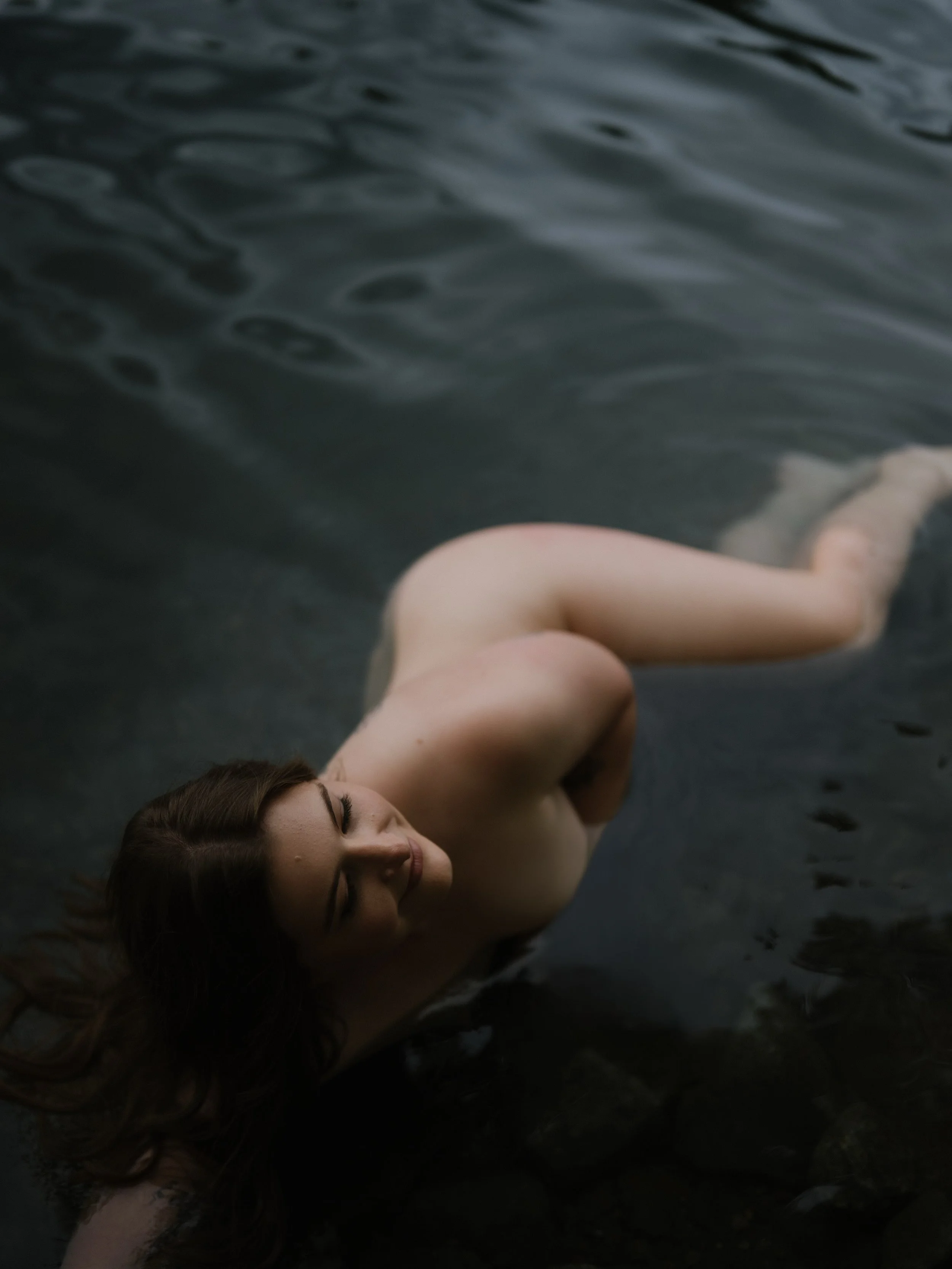 Once again I find myself with so much to post and so much to say but instead of overthinking it, I will leave you with this beautiful water goddess from my elemental muse series 💦 cannot wait to share them all!!!