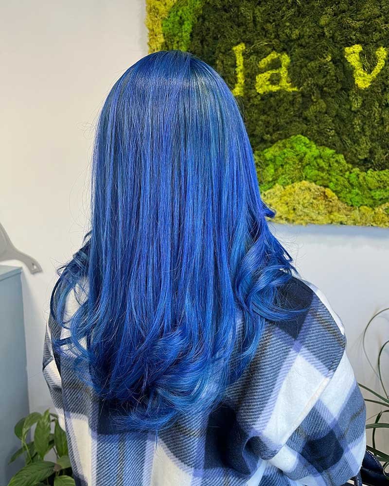 la vibe - stunning blue hair color