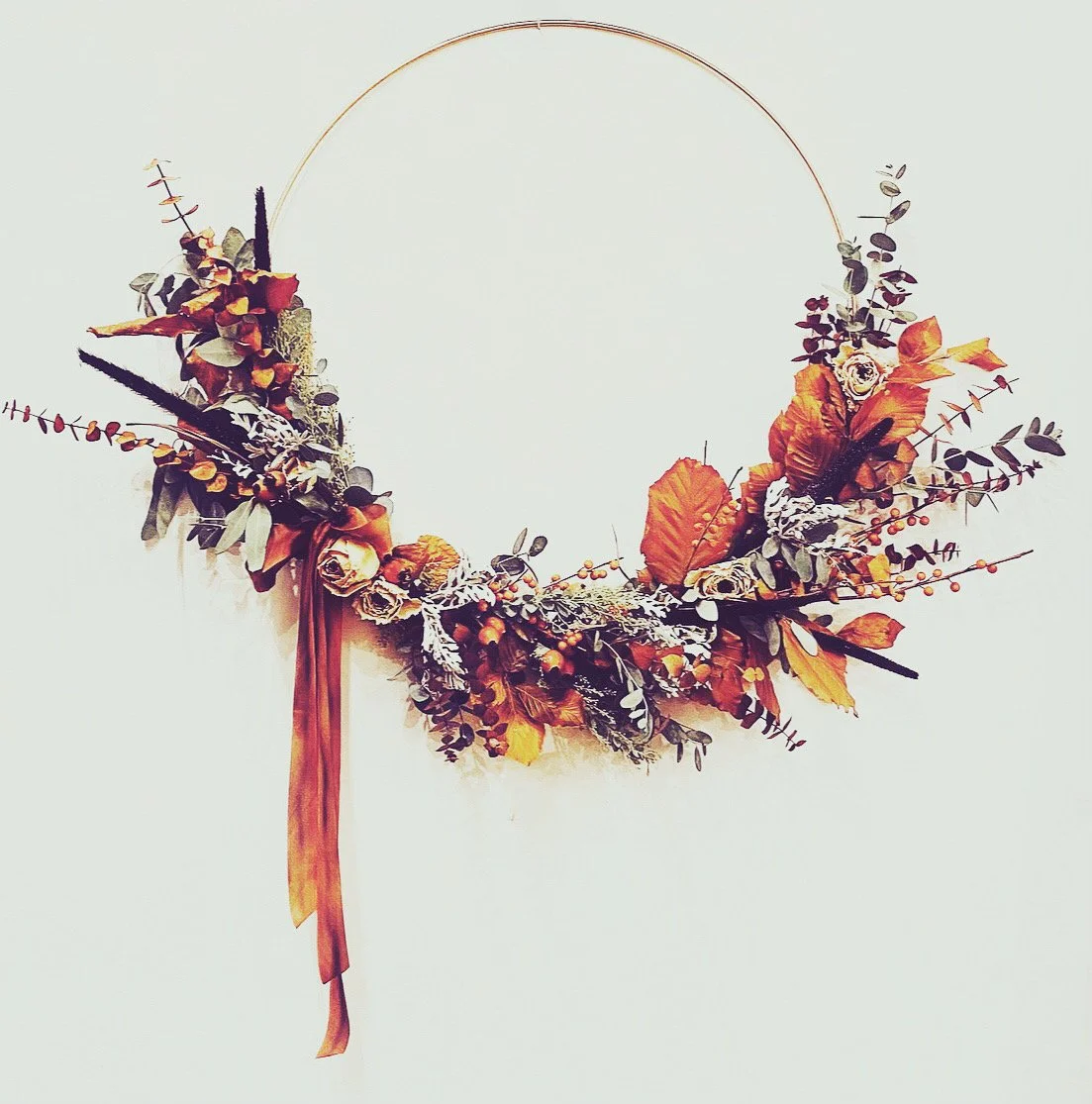 Build a Holiday Wreath Class with Fleurae